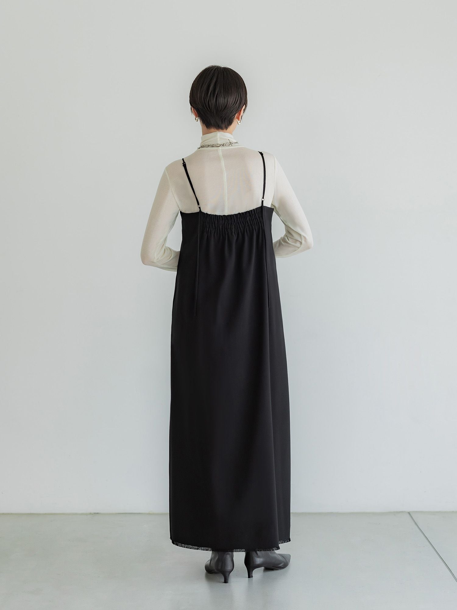 ボックスタックキャミワンピース