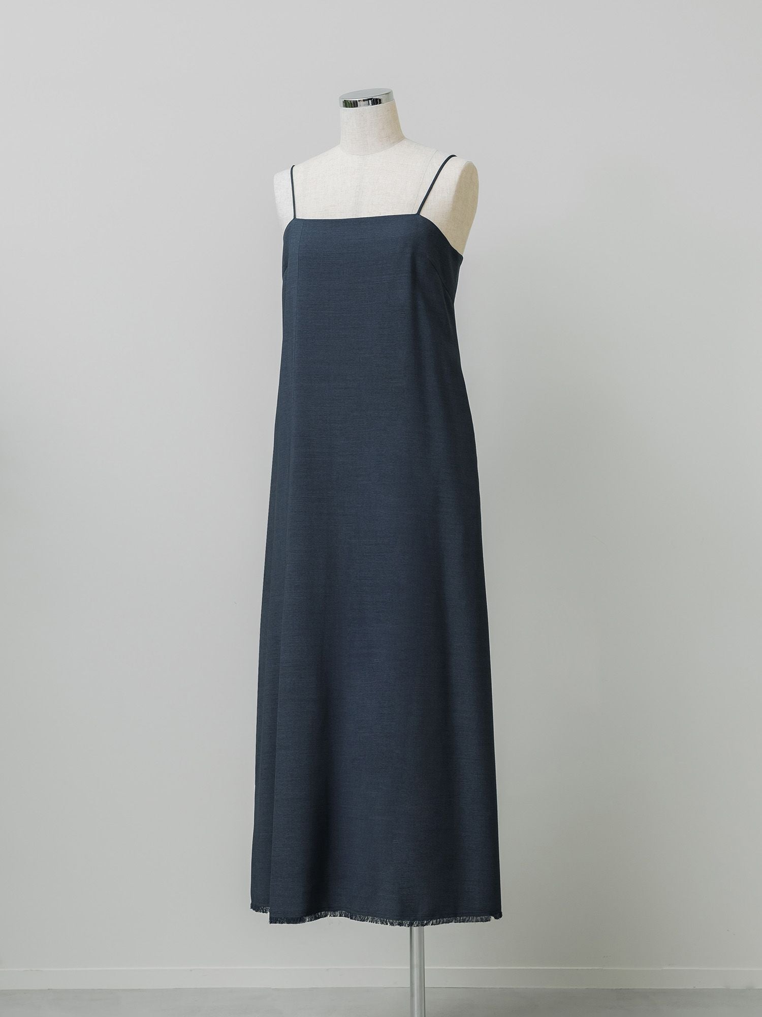 ボックスタックキャミワンピース