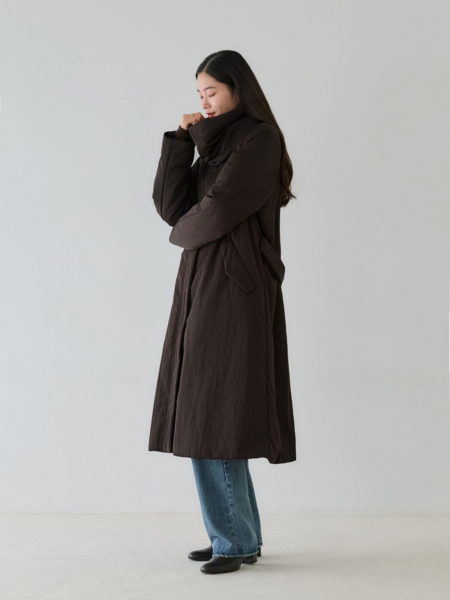 H168 B77 W60 H86 / 着用サイズ : size3