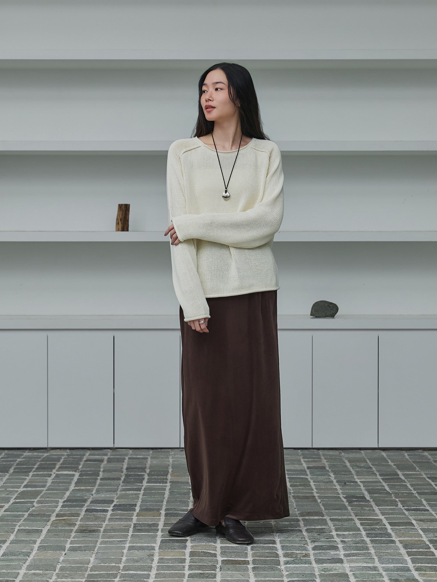 H168 B77 W60 H86 / 着用サイズ : size3