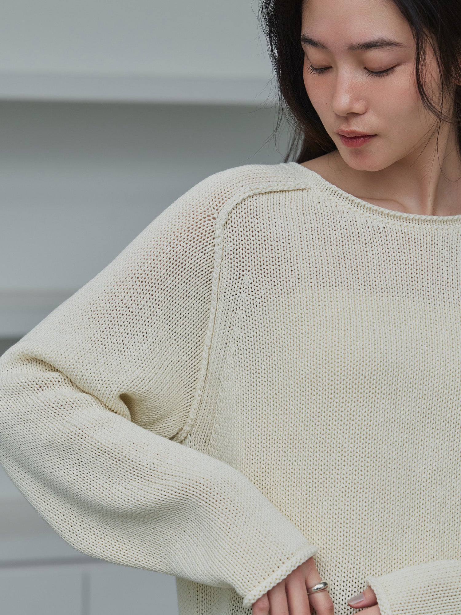 H168 B77 W60 H86 / 着用サイズ : size3