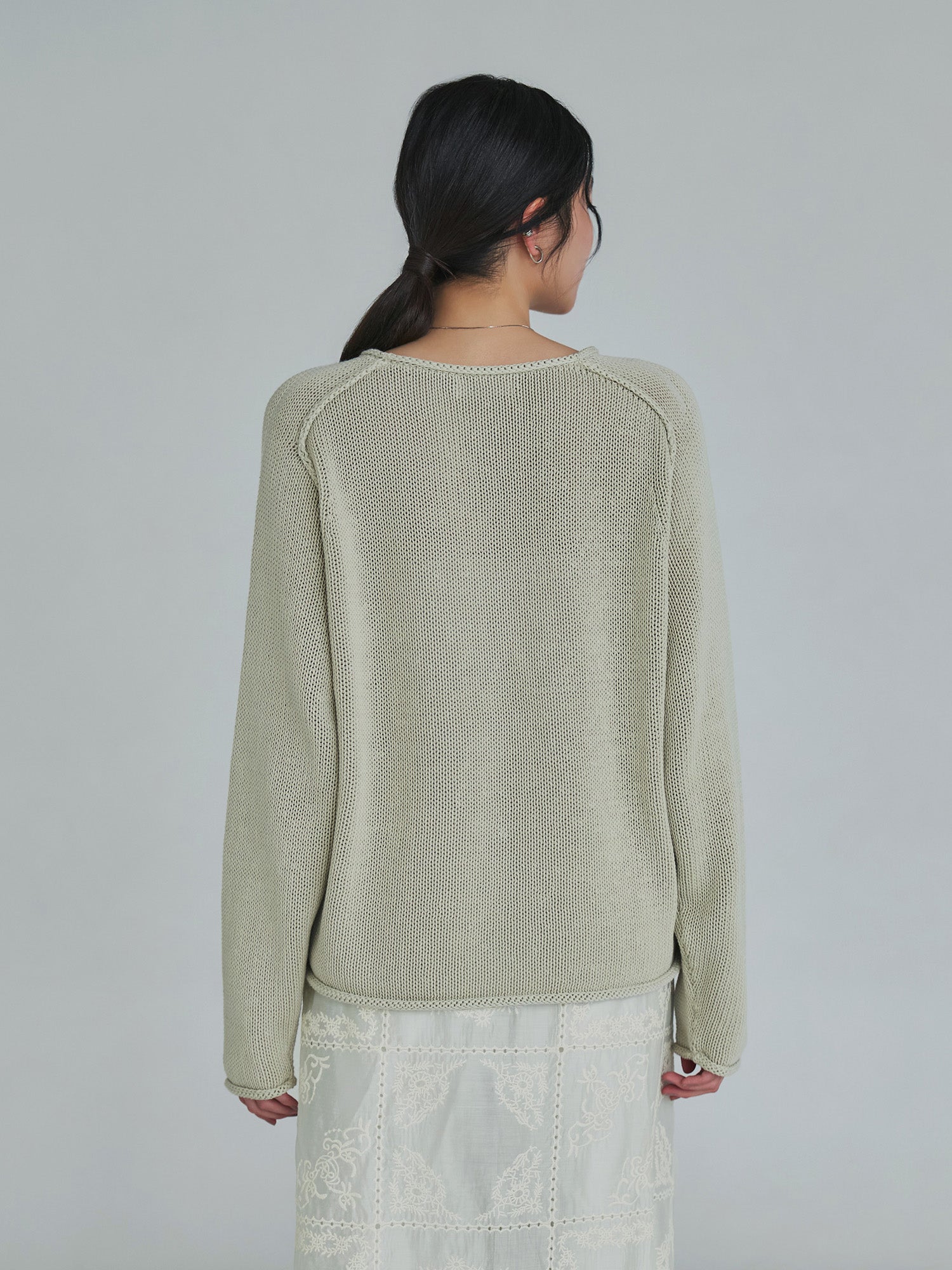 H168 B77 W60 H86 / 着用サイズ : size3