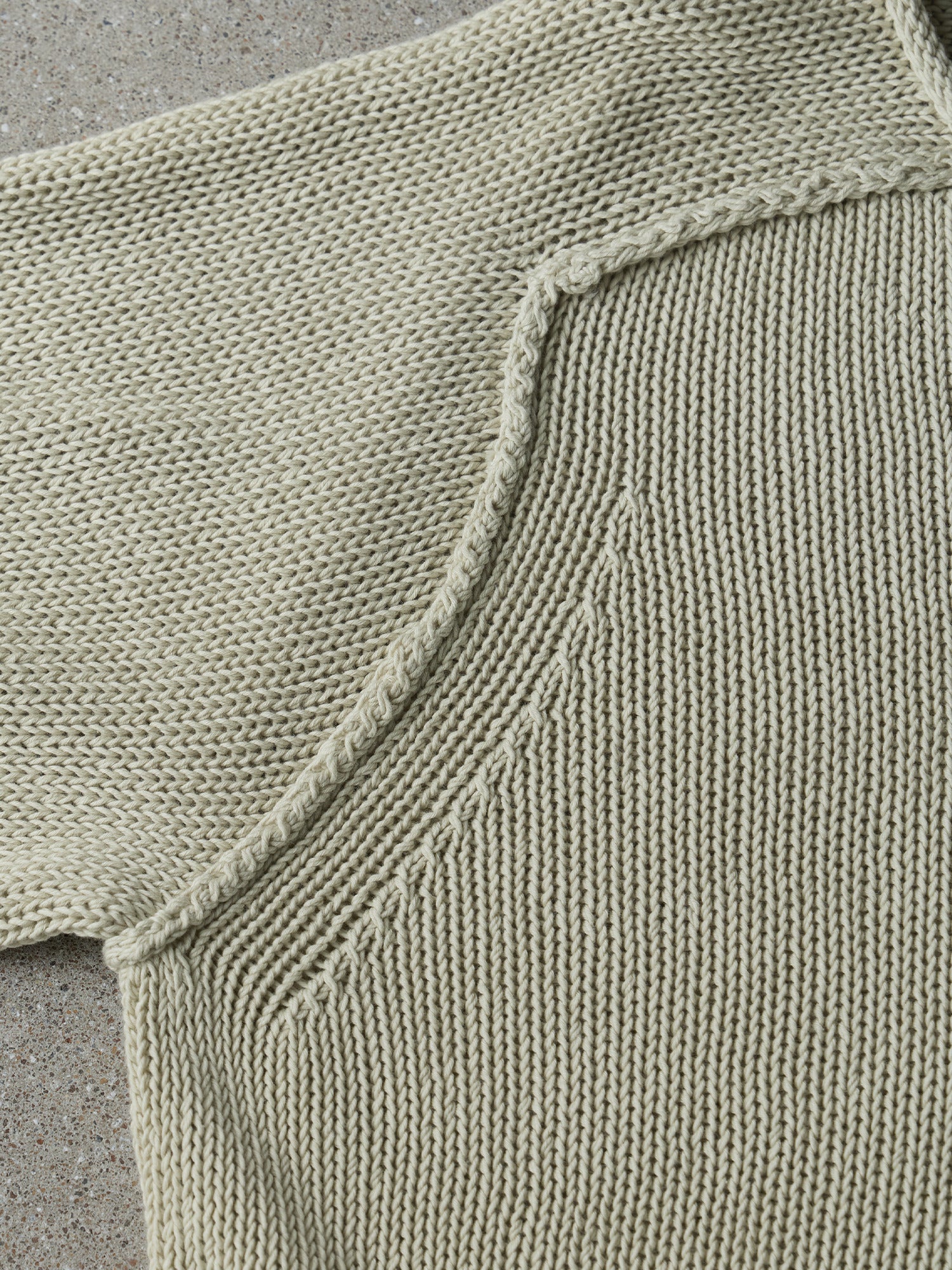 エポーレットラグランコットンニット