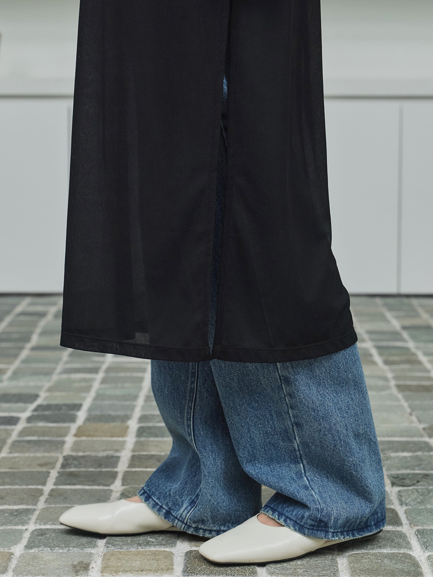 H171 B83 W60 H88 / 着用サイズ : size long