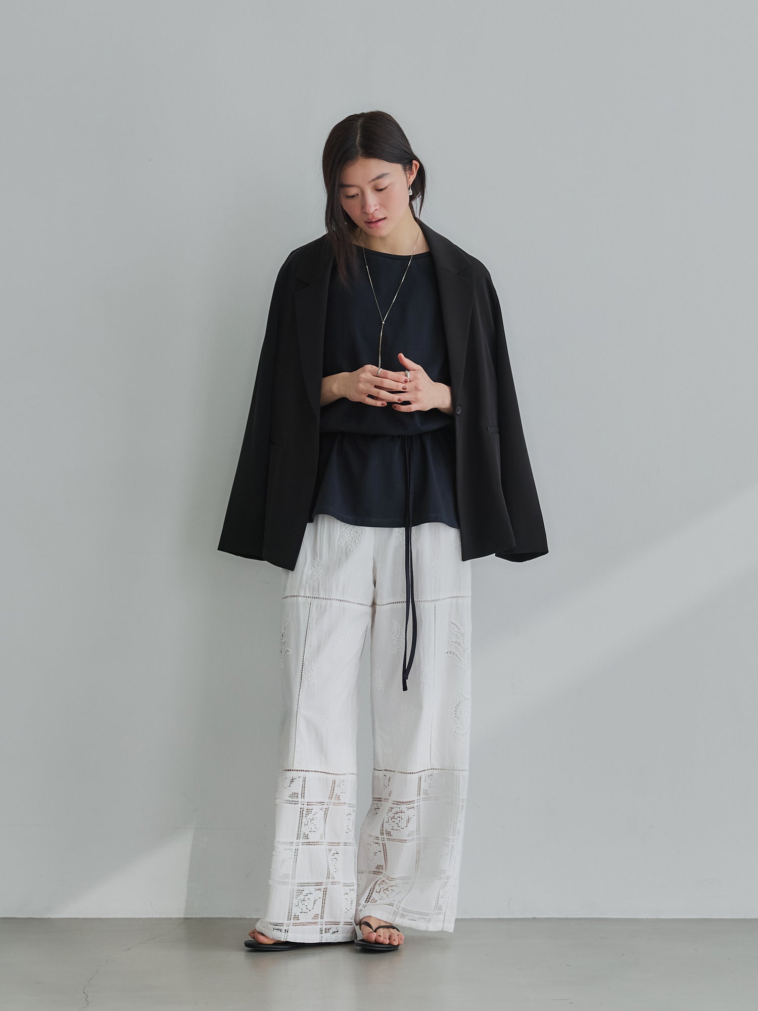 H171 B83 W60 H88 / 着用サイズ : size3