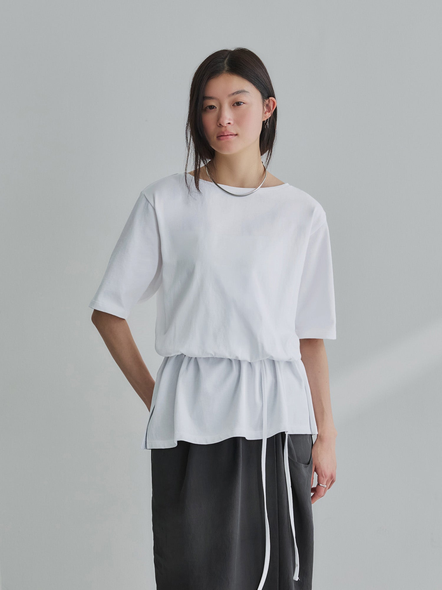H171 B83 W60 H88 / 着用サイズ : size3