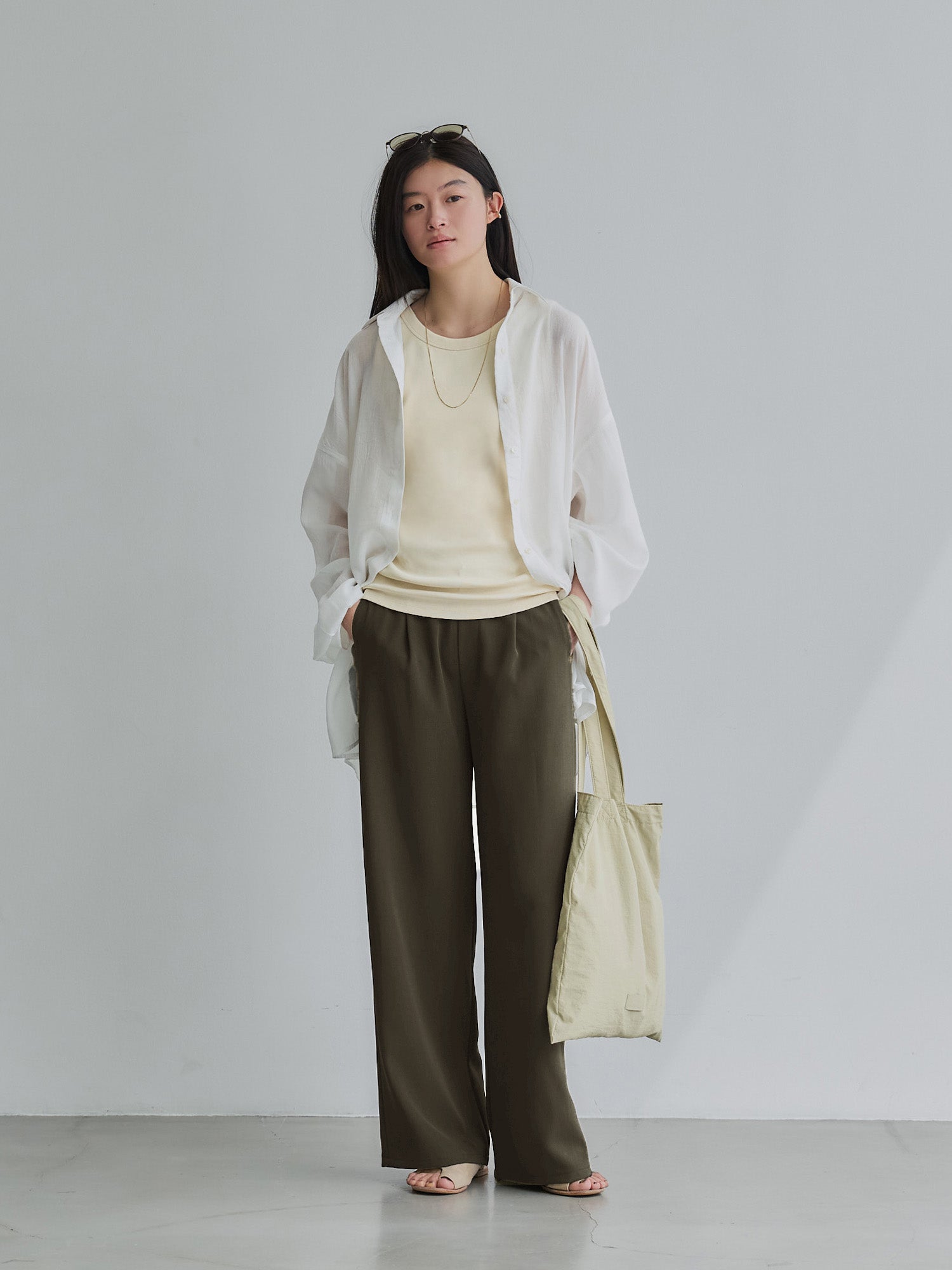 H171 B83 W60 H88 / 着用サイズ : size3