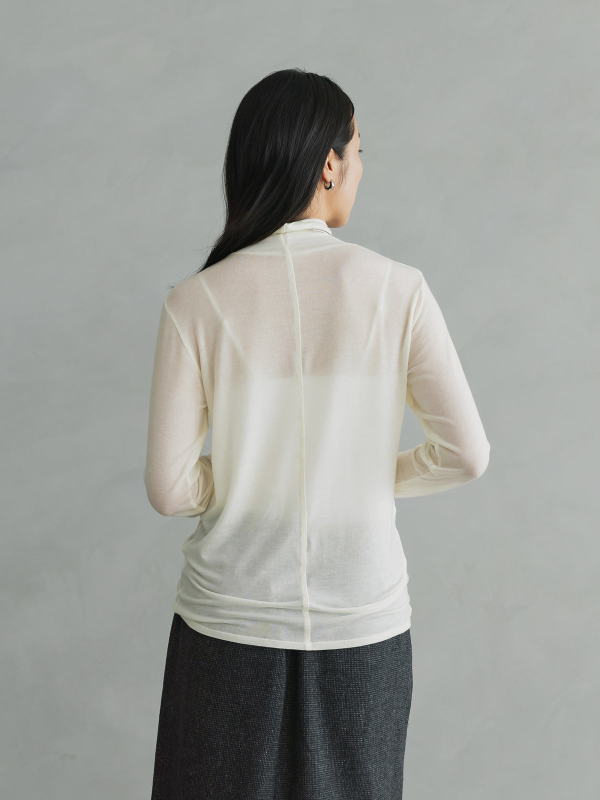 H167 B78 W60 H87 / 着用サイズ : size2