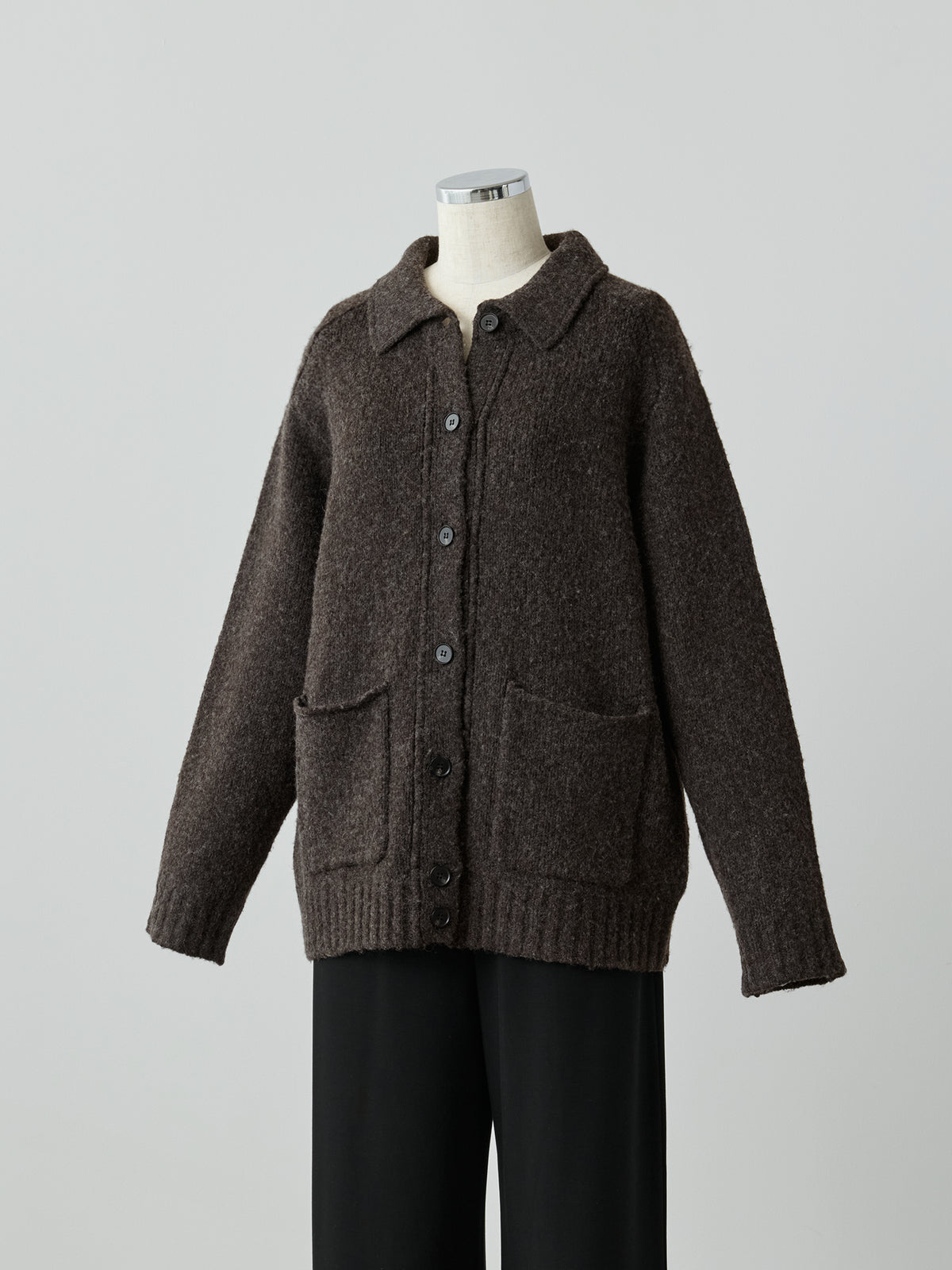 カラー:brown