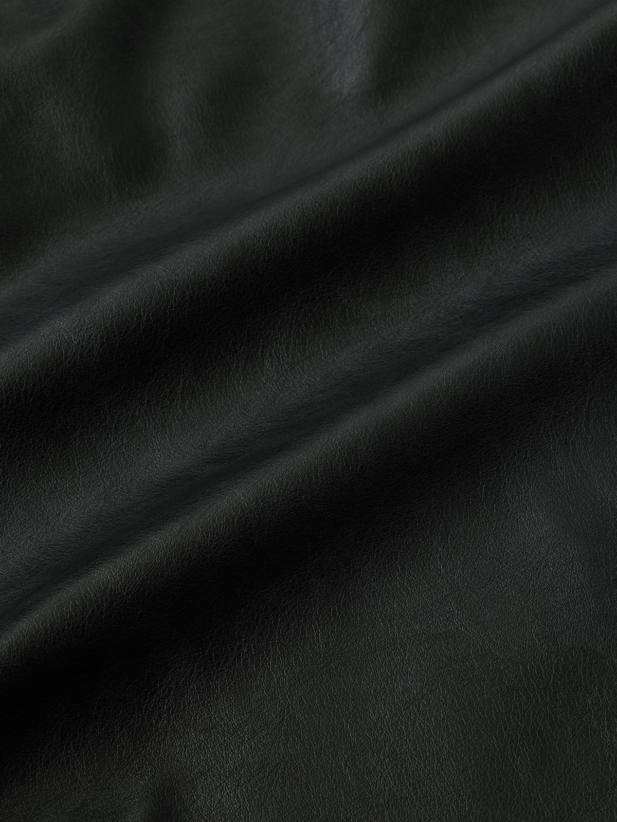 カラー:black