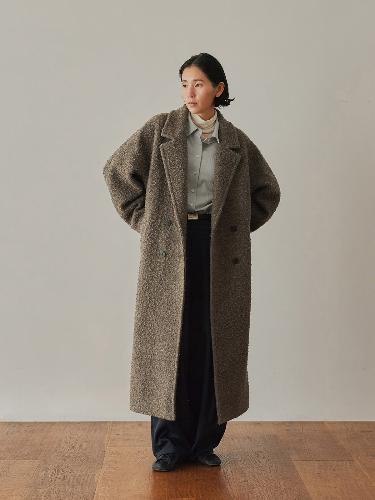 H163 B80 W62 H83<br>着用サイズ : size2 / カラー:cappuccino