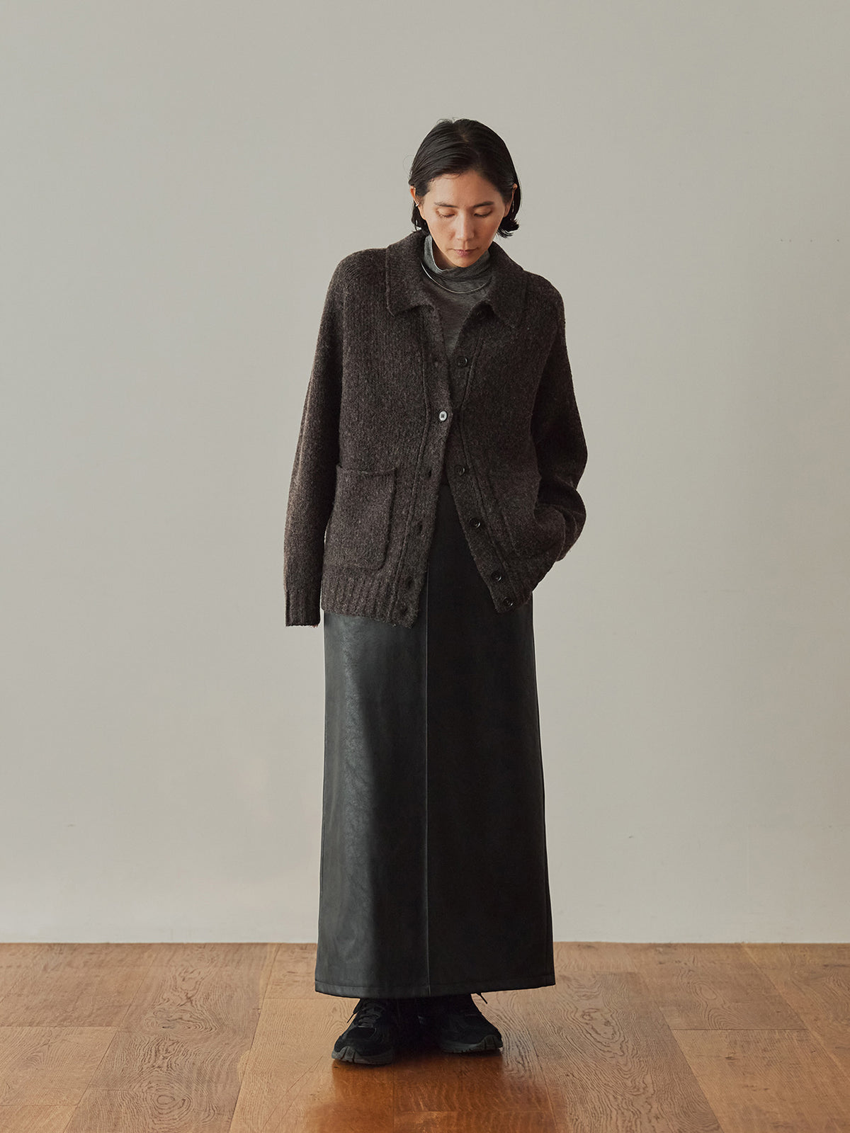 H163 B80 W62 H83<br>着用サイズ : サンプル / カラー:black