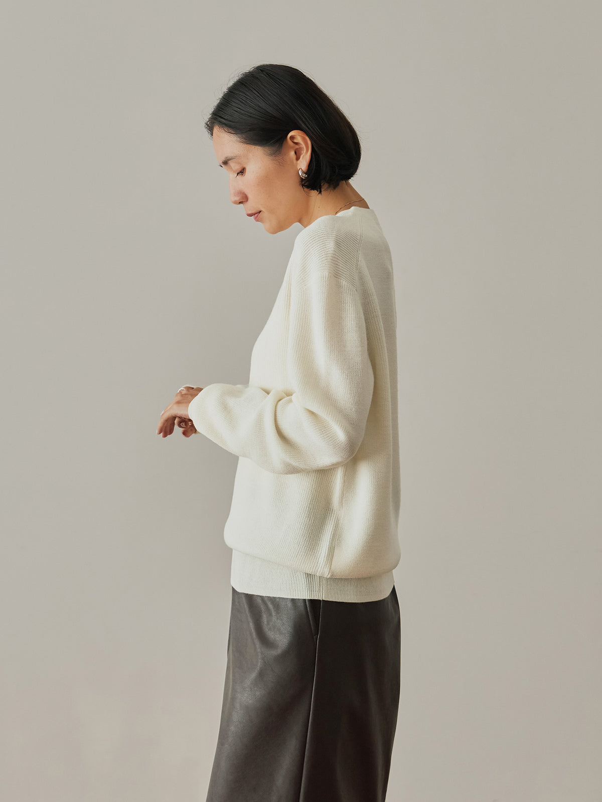 H163 B80 W62 H83<br>着用サイズ : size2 / カラー:ivory