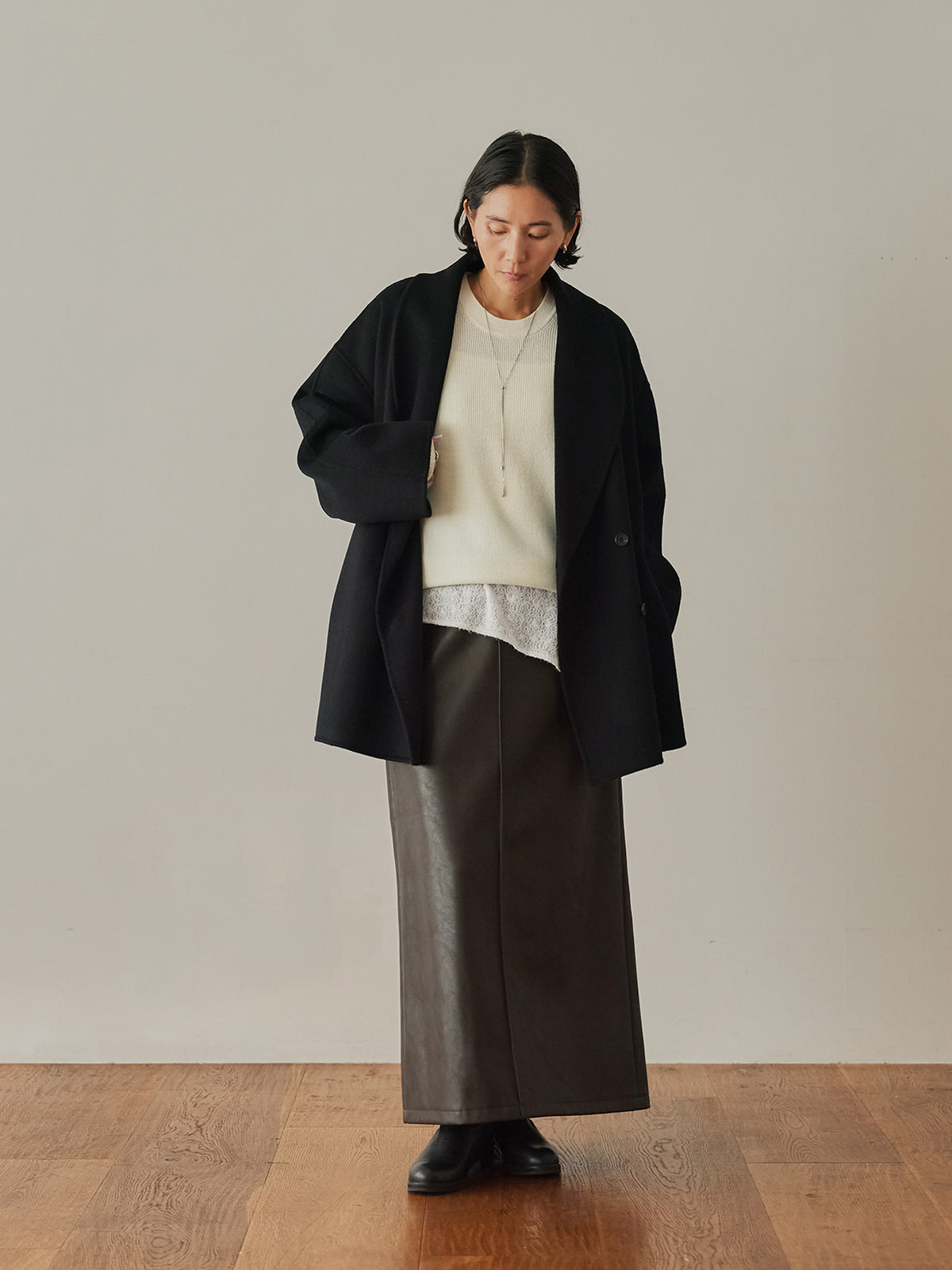 H163 B80 W62 H83<br>着用サイズ : free / カラー:off white