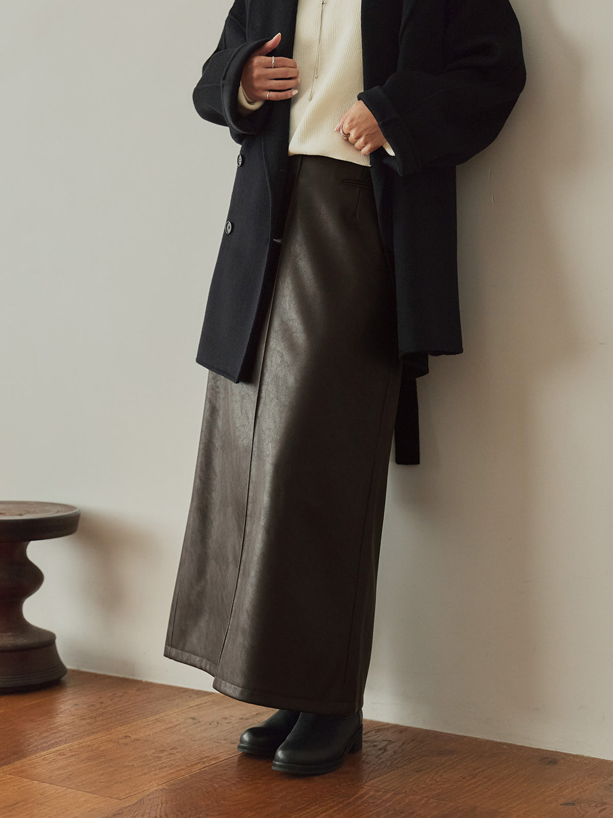 H163 B80 W62 H83<br>着用サイズ : サンプル / カラー:dark brown