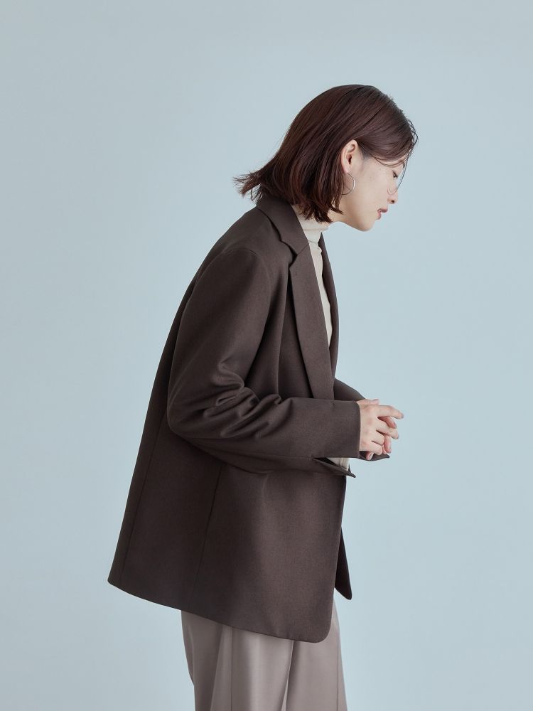 H173 B81 W60 H88 /着用サイズ:サイズ2