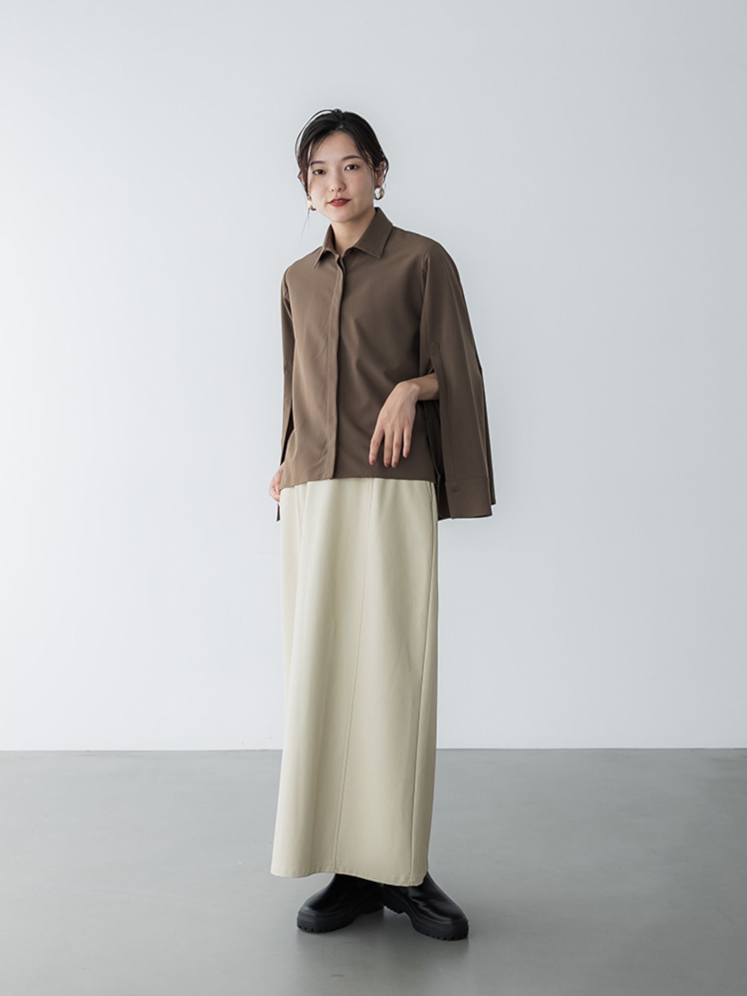 H173 B81 W60 H88 /着用サイズ:サイズ2