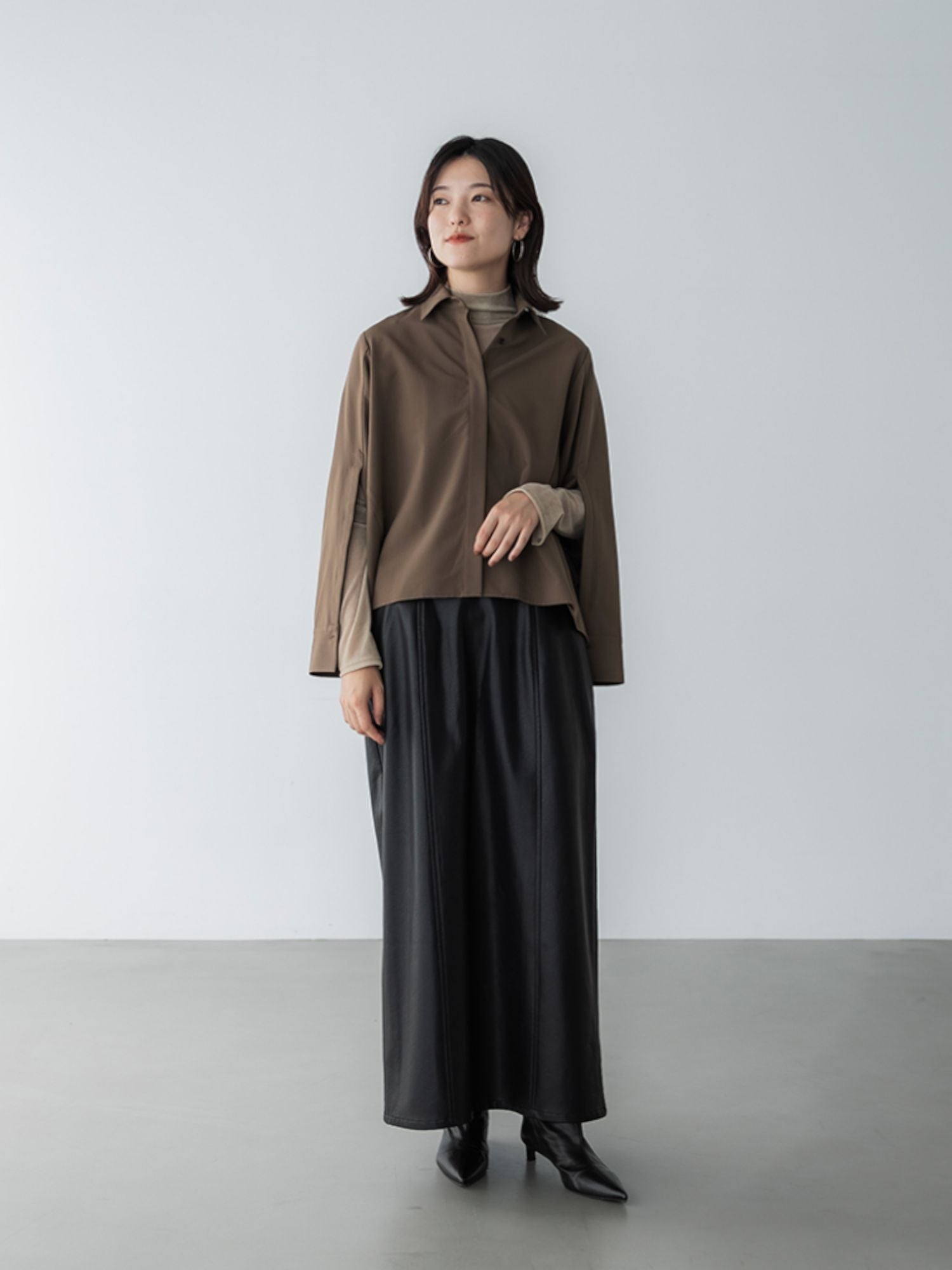 H173 B81 W60 H88 /着用サイズ:サイズ2