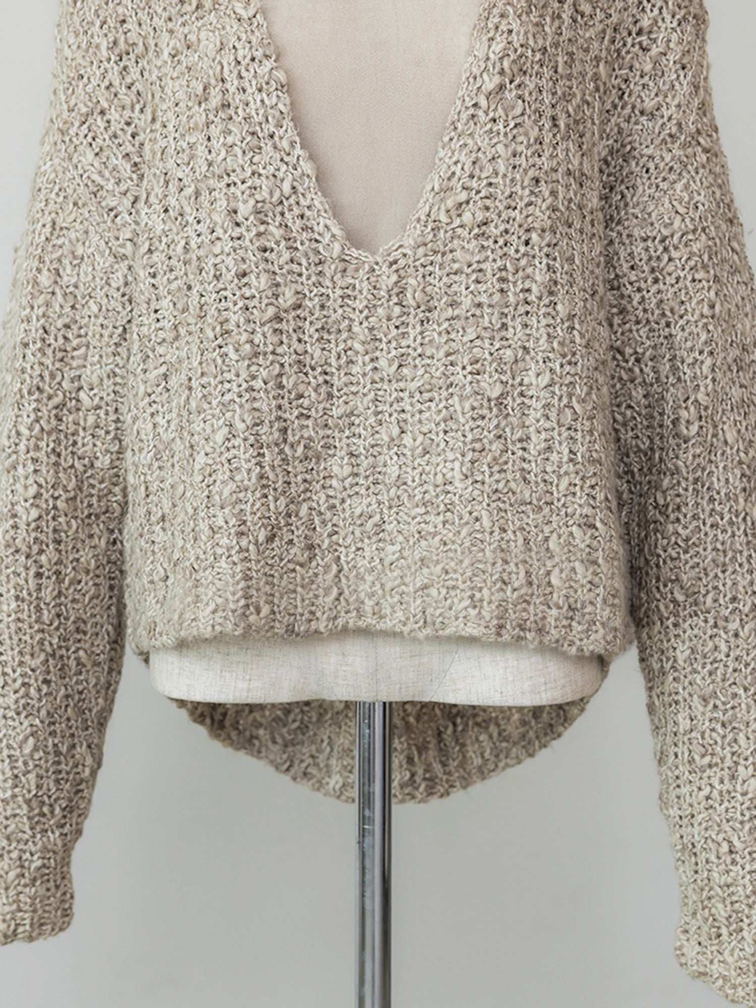 メランジディープVネックニット