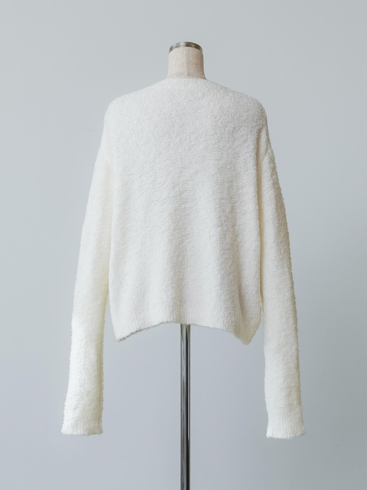 ブークレークルーネックニット