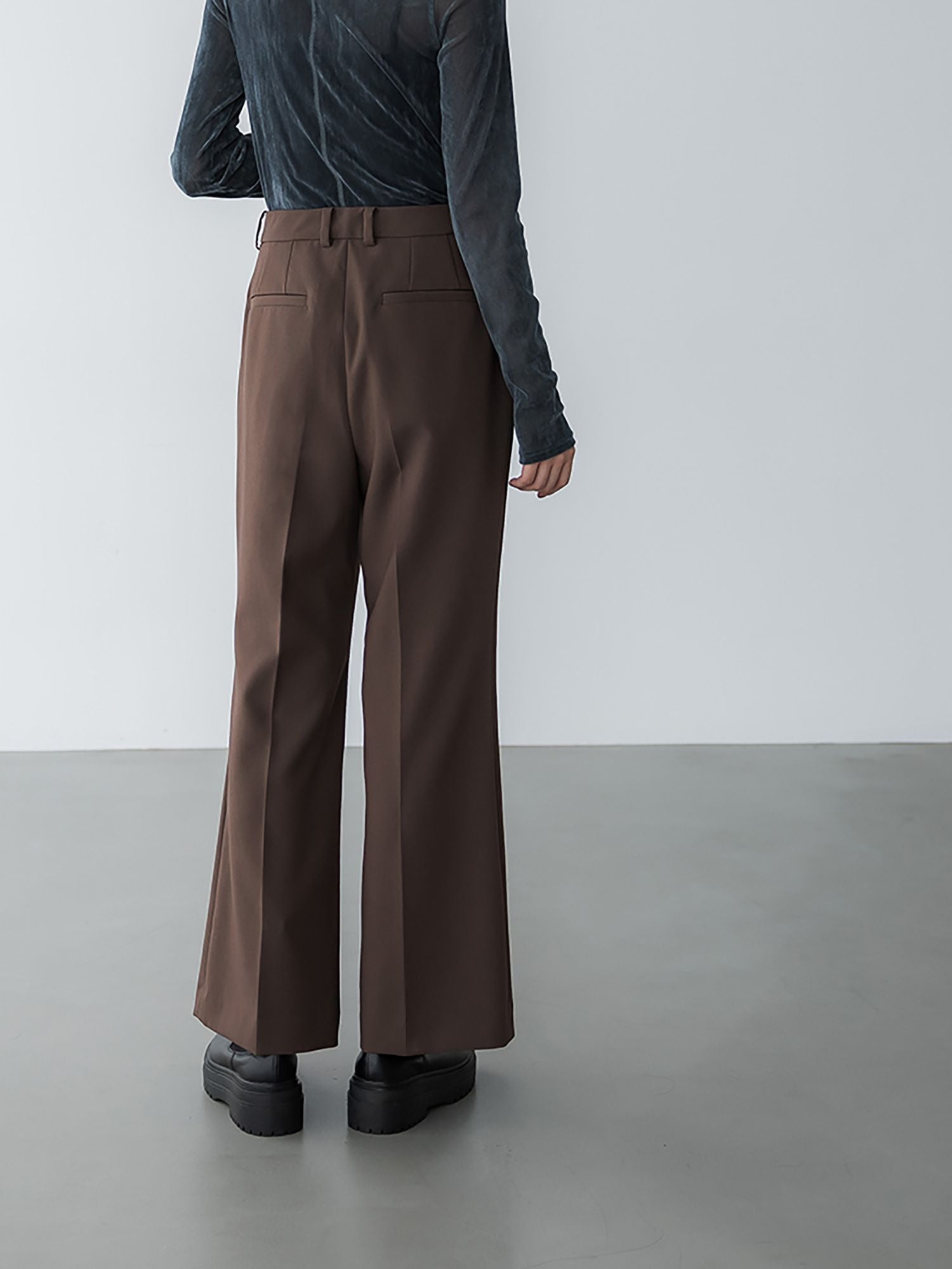 H173 B81 W60 H88 /着用サイズ:サイズ3