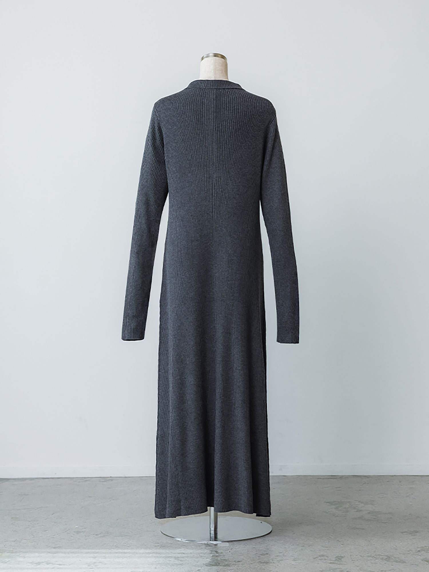 フロントフライニットワンピース