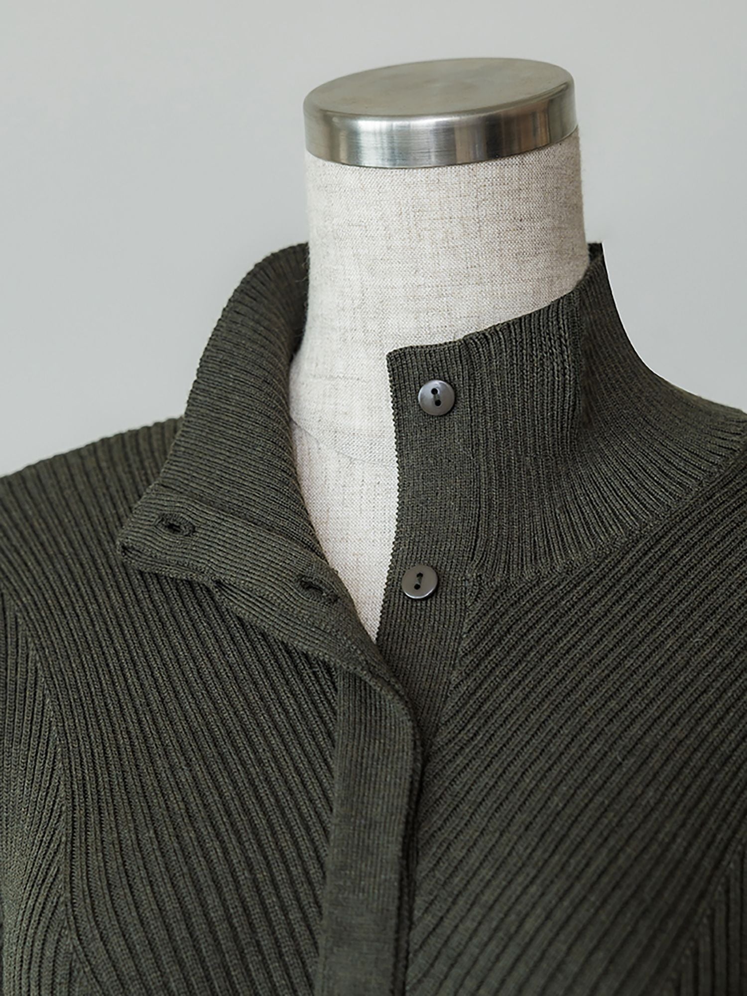 フロントフライニットワンピース