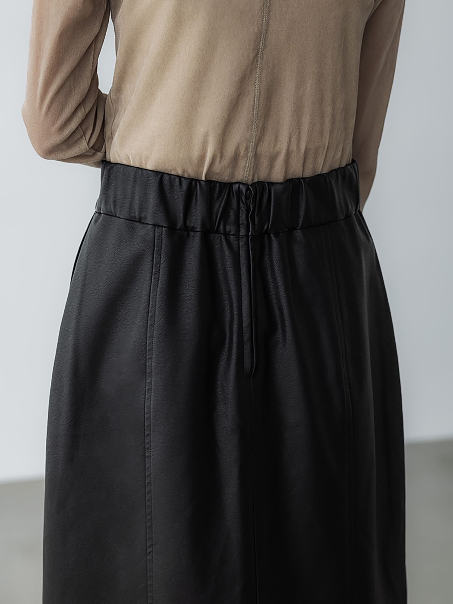 H173 B81 W60 H88 /着用サイズ:サイズ3