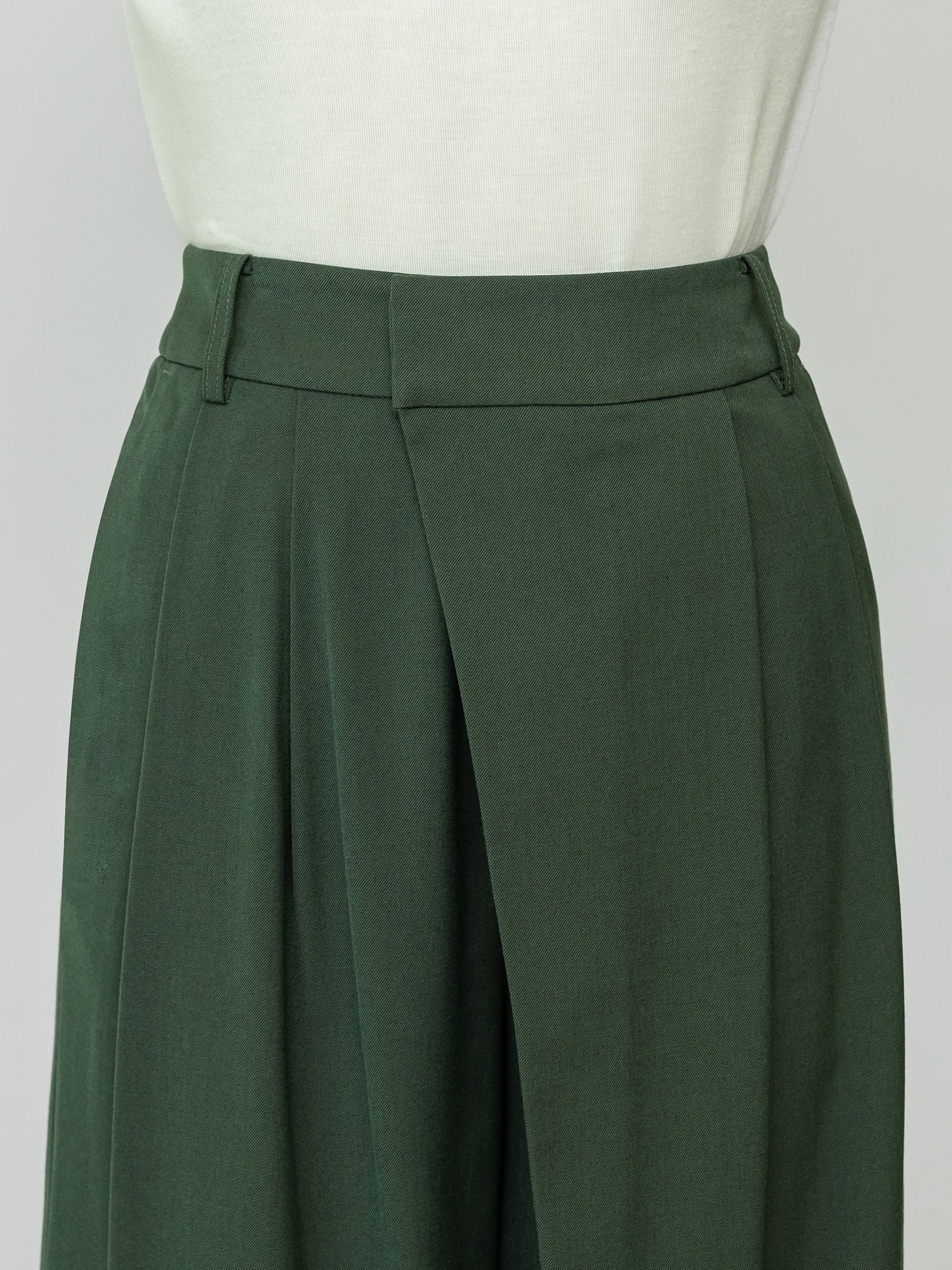 アシンメトリーツータックパンツ