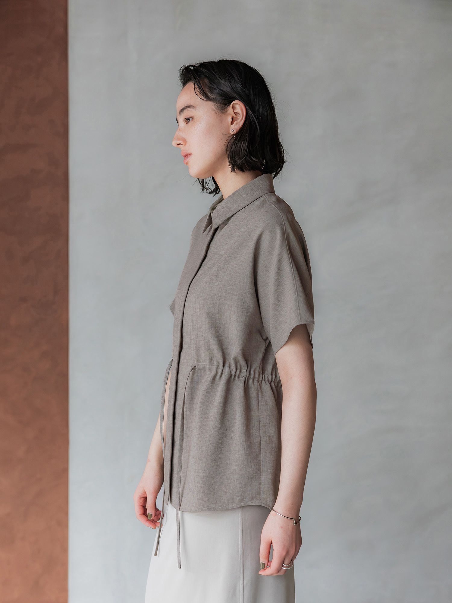 H173 B83 W66 H96 / 着用サイズ : size2