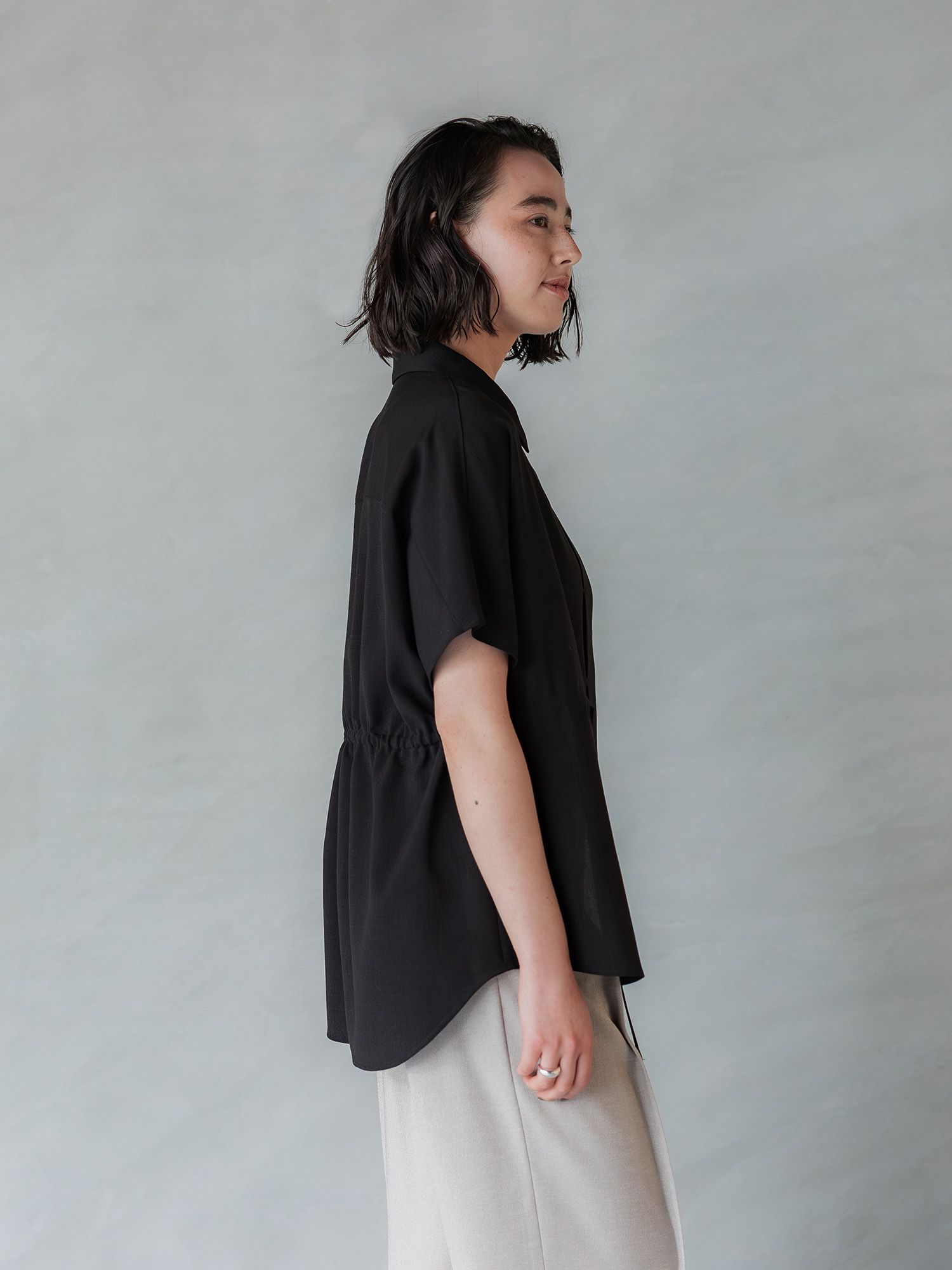 H173 B83 W66 H96 / 着用サイズ : size2