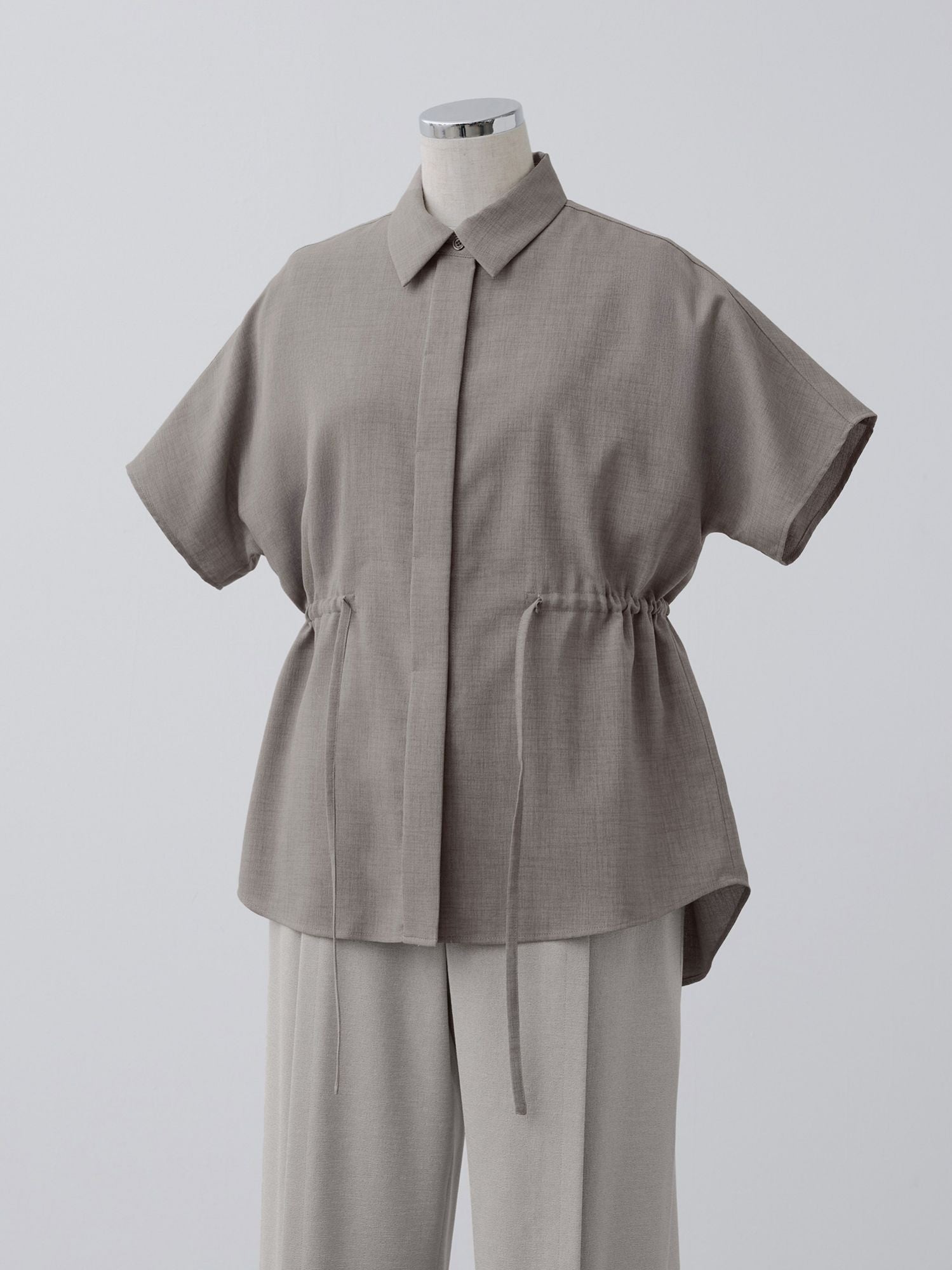 セミドルマンドロストデザインシャツ