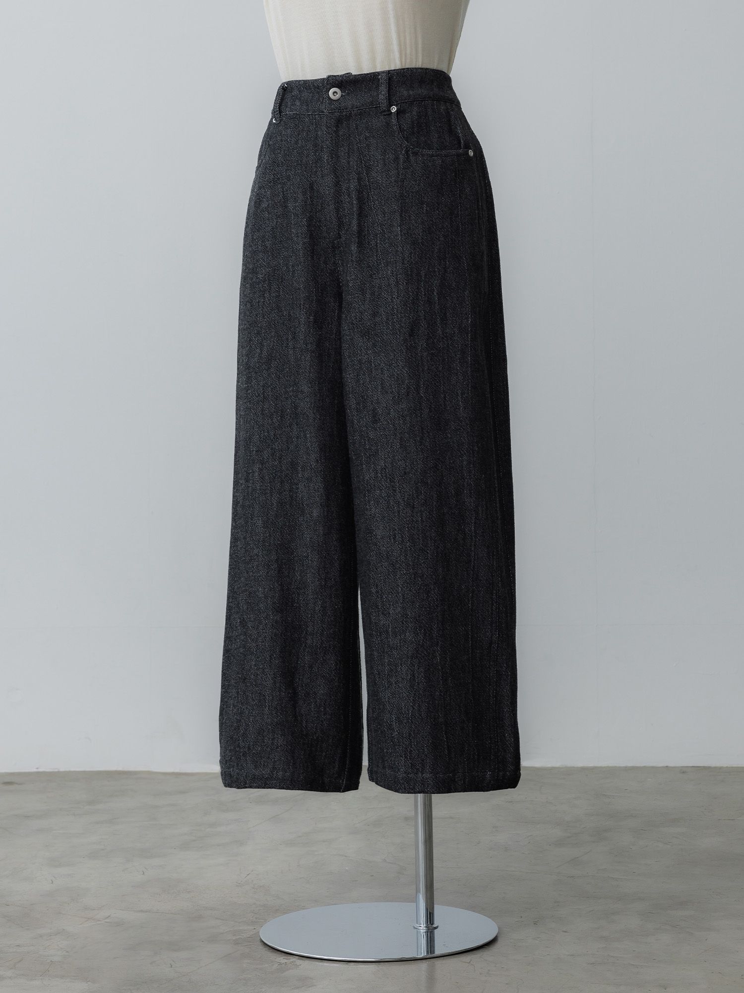 ソフトツイストデニムワイドパンツ