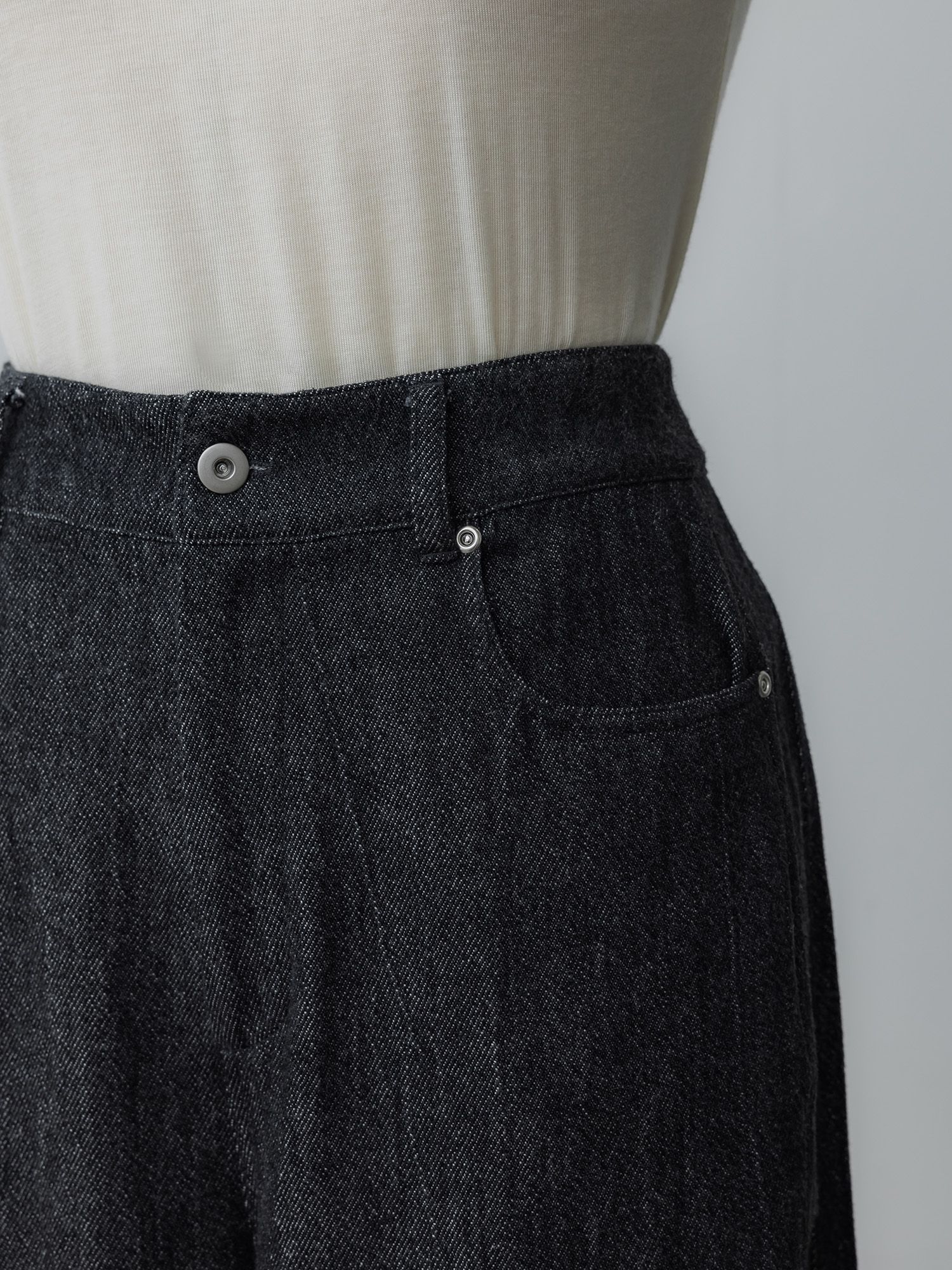 ソフトツイストデニムワイドパンツ