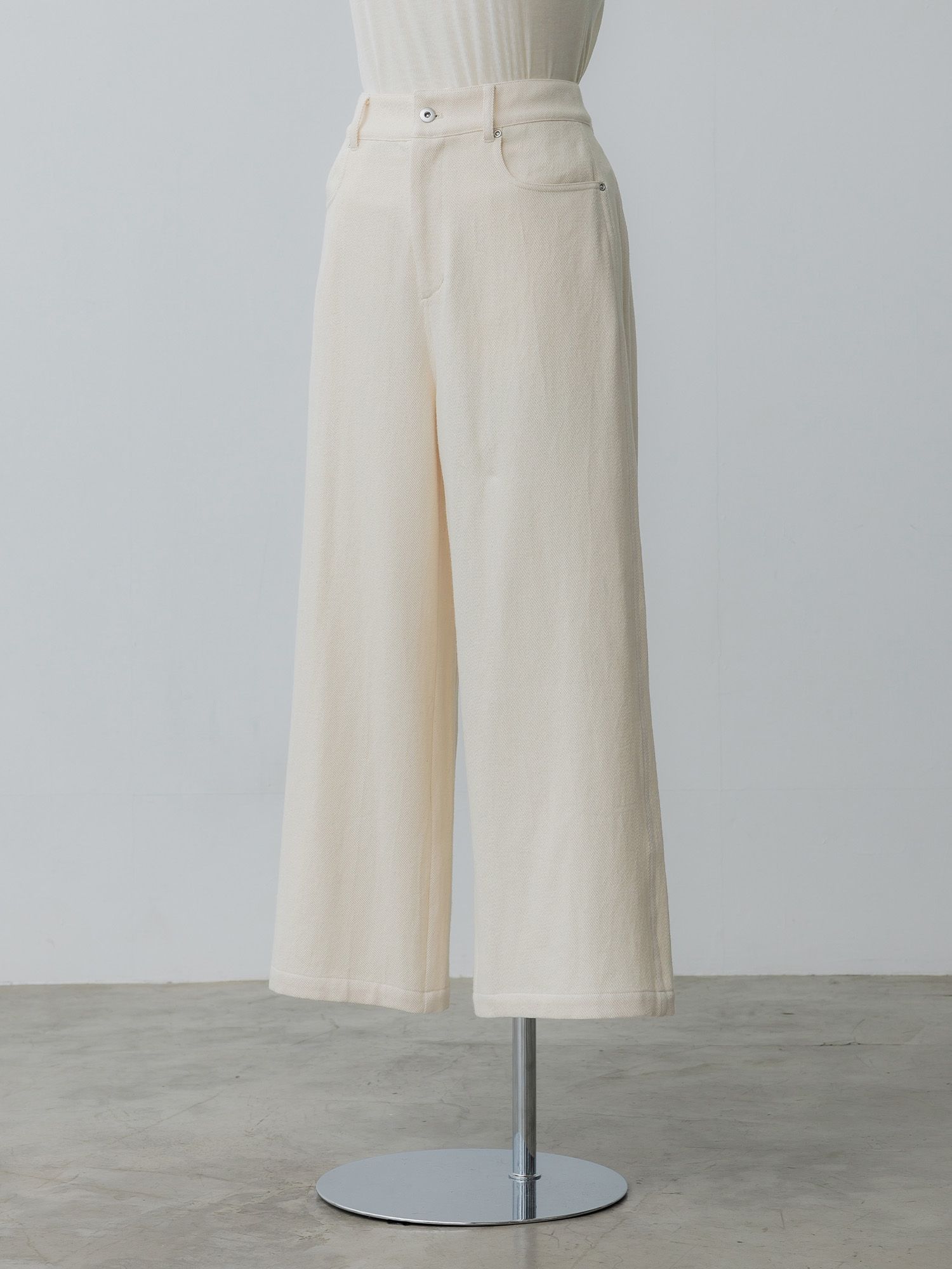 ソフトツイストデニムワイドパンツ