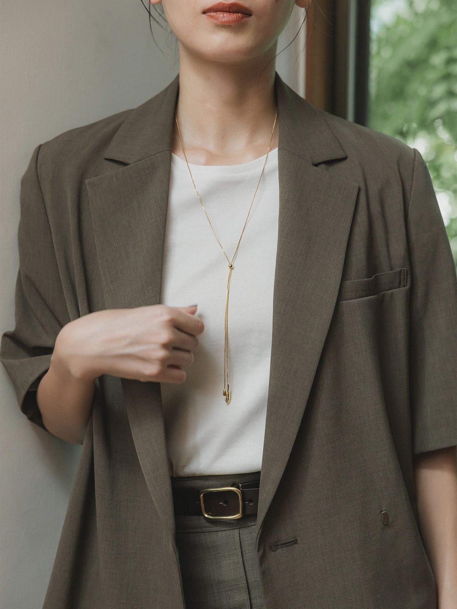 マルチウェイドロップネックレス