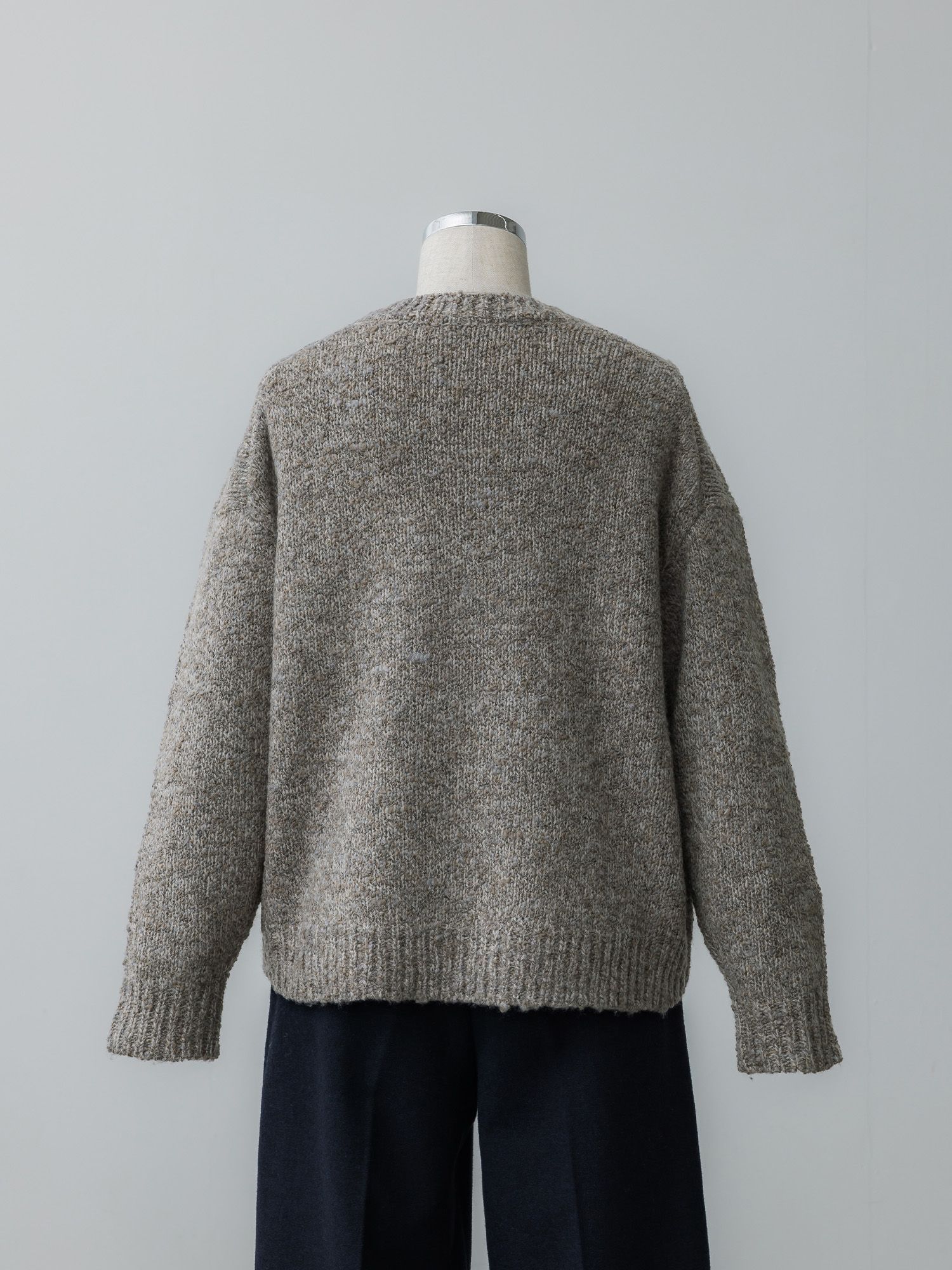 ミックスヤーンクルーネックニット