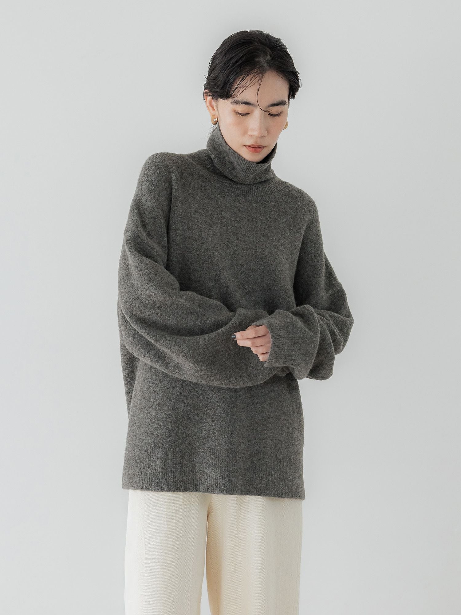 H170 B78 W59 H85 / 着用サイズ : size3