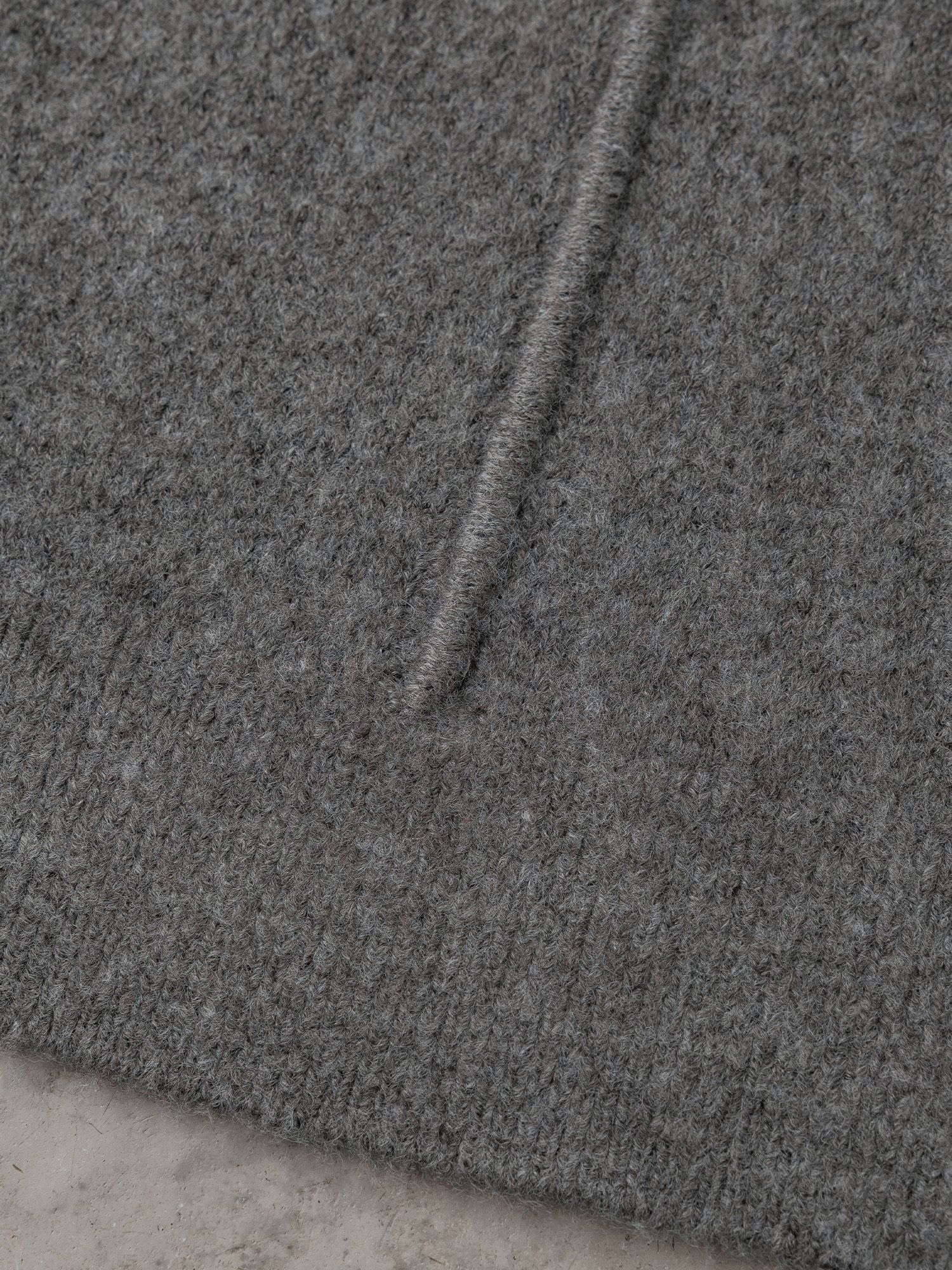 メランジハイネックルーズニット