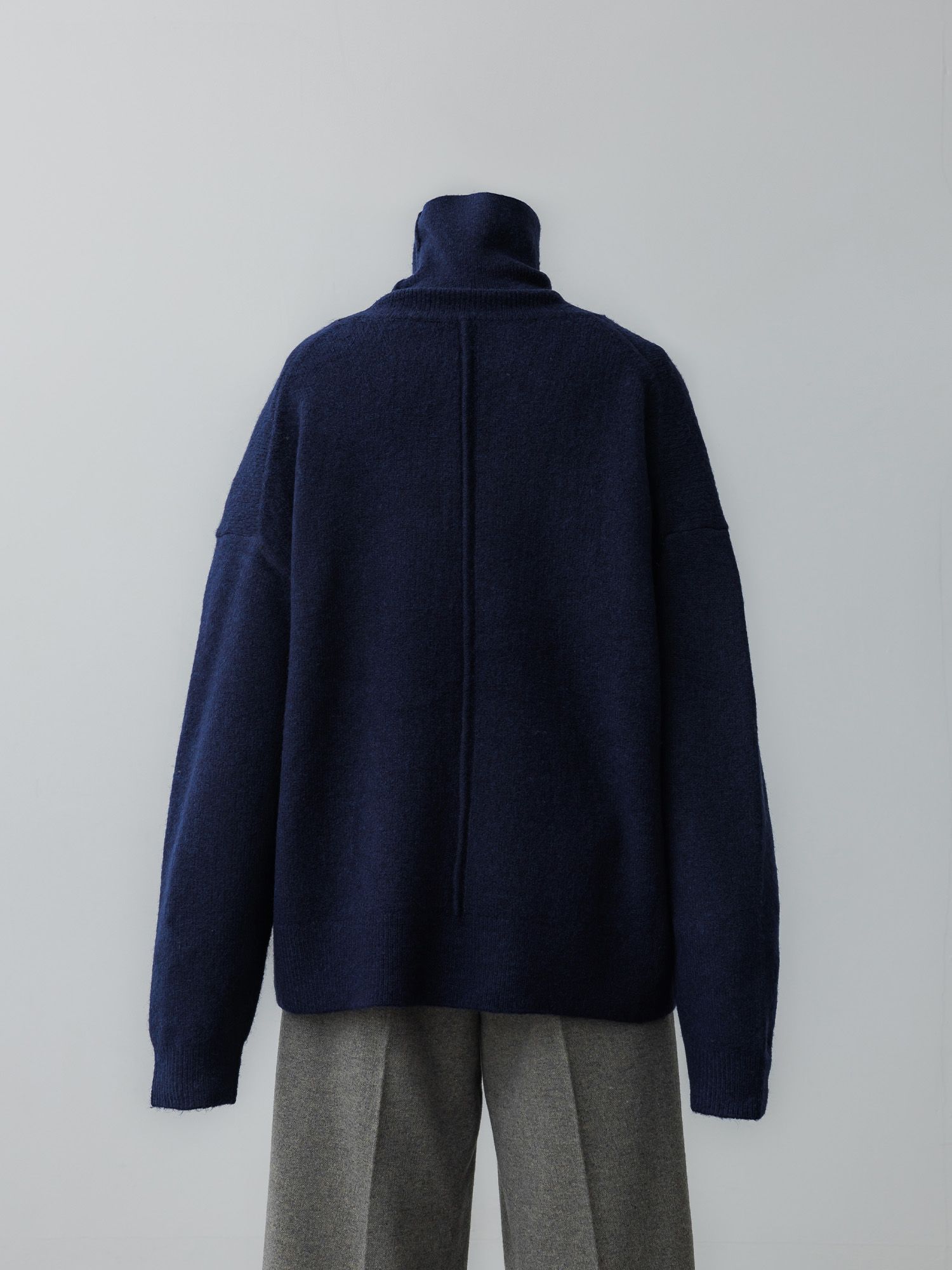 メランジハイネックルーズニット