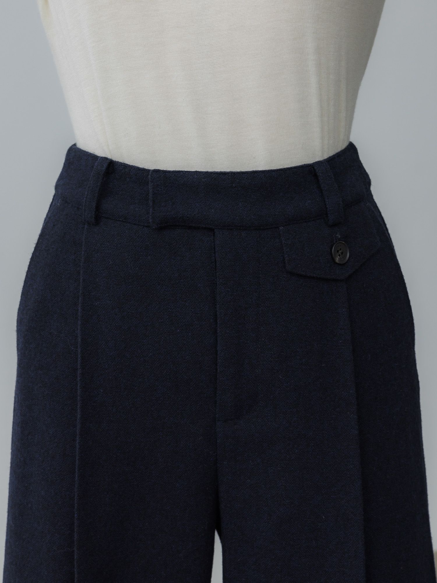 ウールミックスツィードスラックス