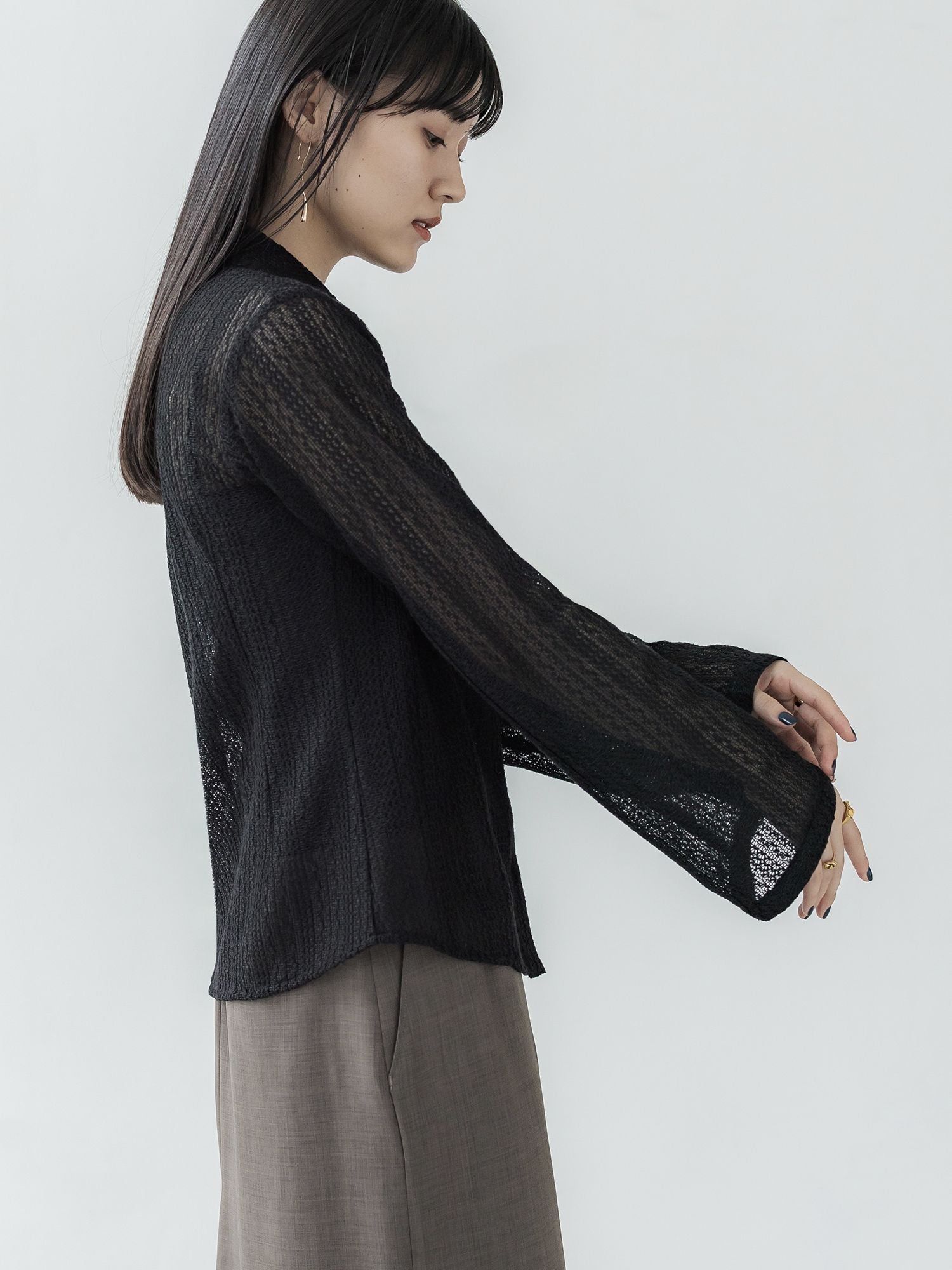 H167 B82 W60 H88 / 着用サイズ : size2