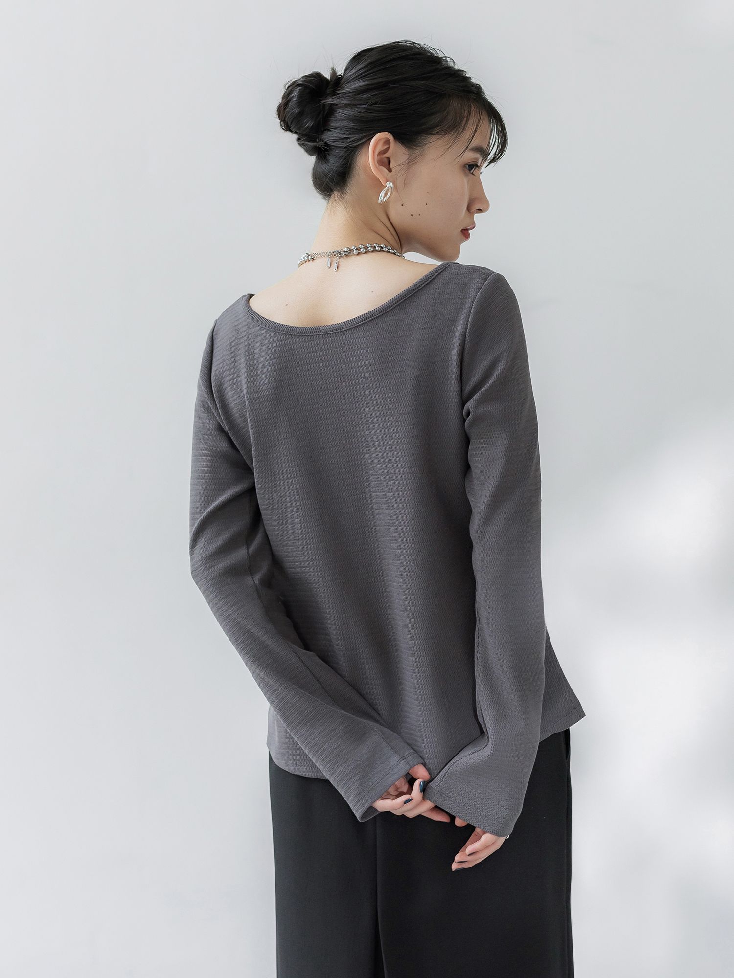 H167 B82 W60 H88 / 着用サイズ : size2