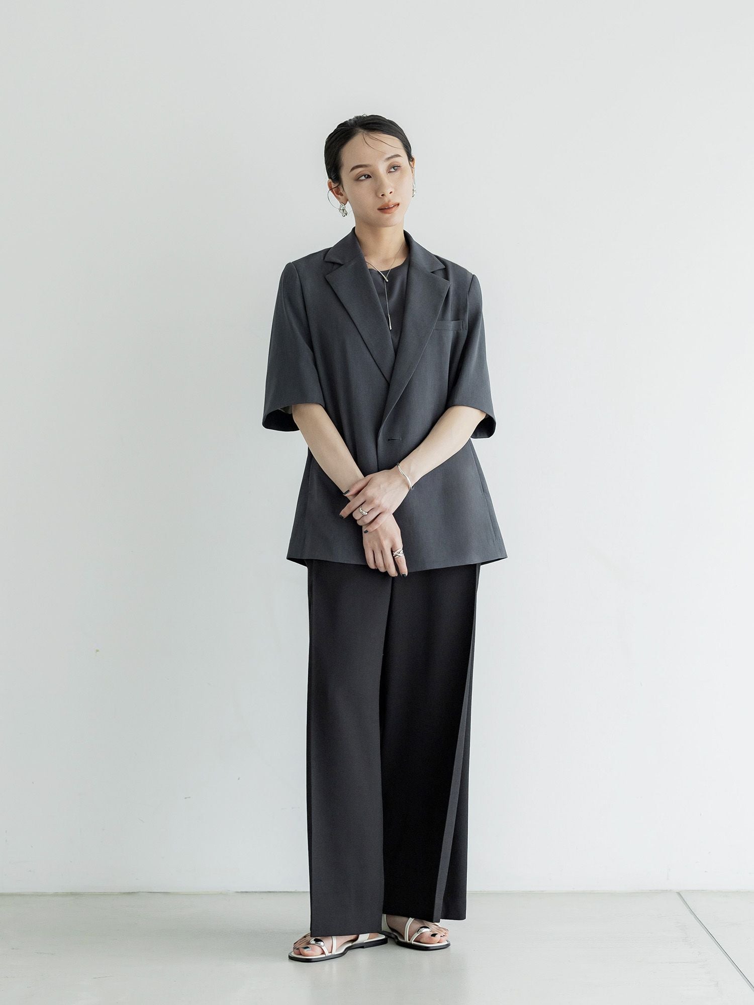 H170 B82 W60 H91/ 着用サイズ : size2