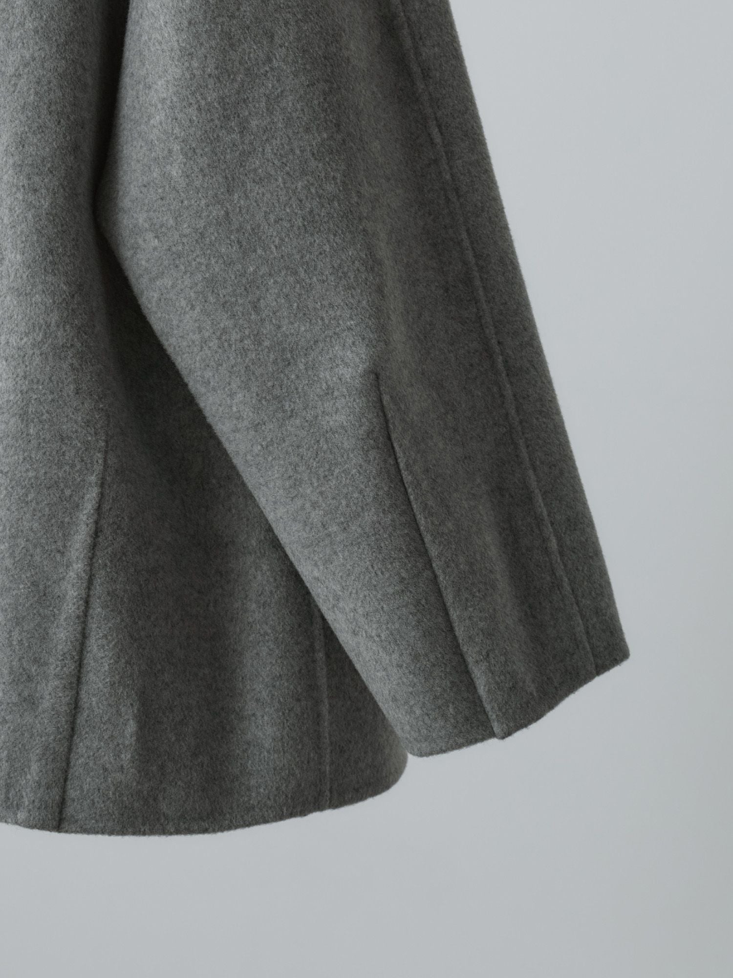 リバーフーデッドミドルコート