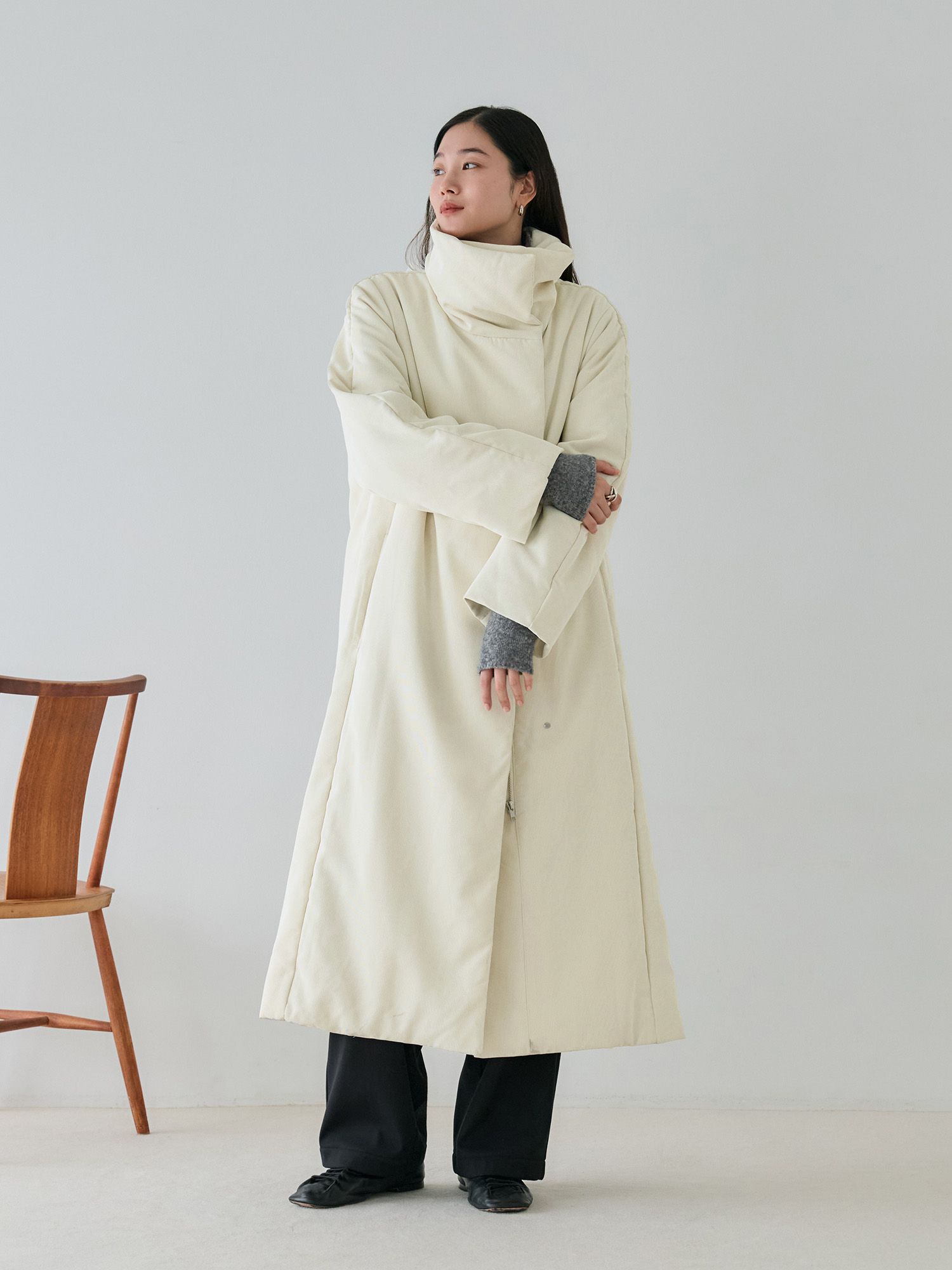 H168 B77 W60 H86 / 着用サイズ : size3