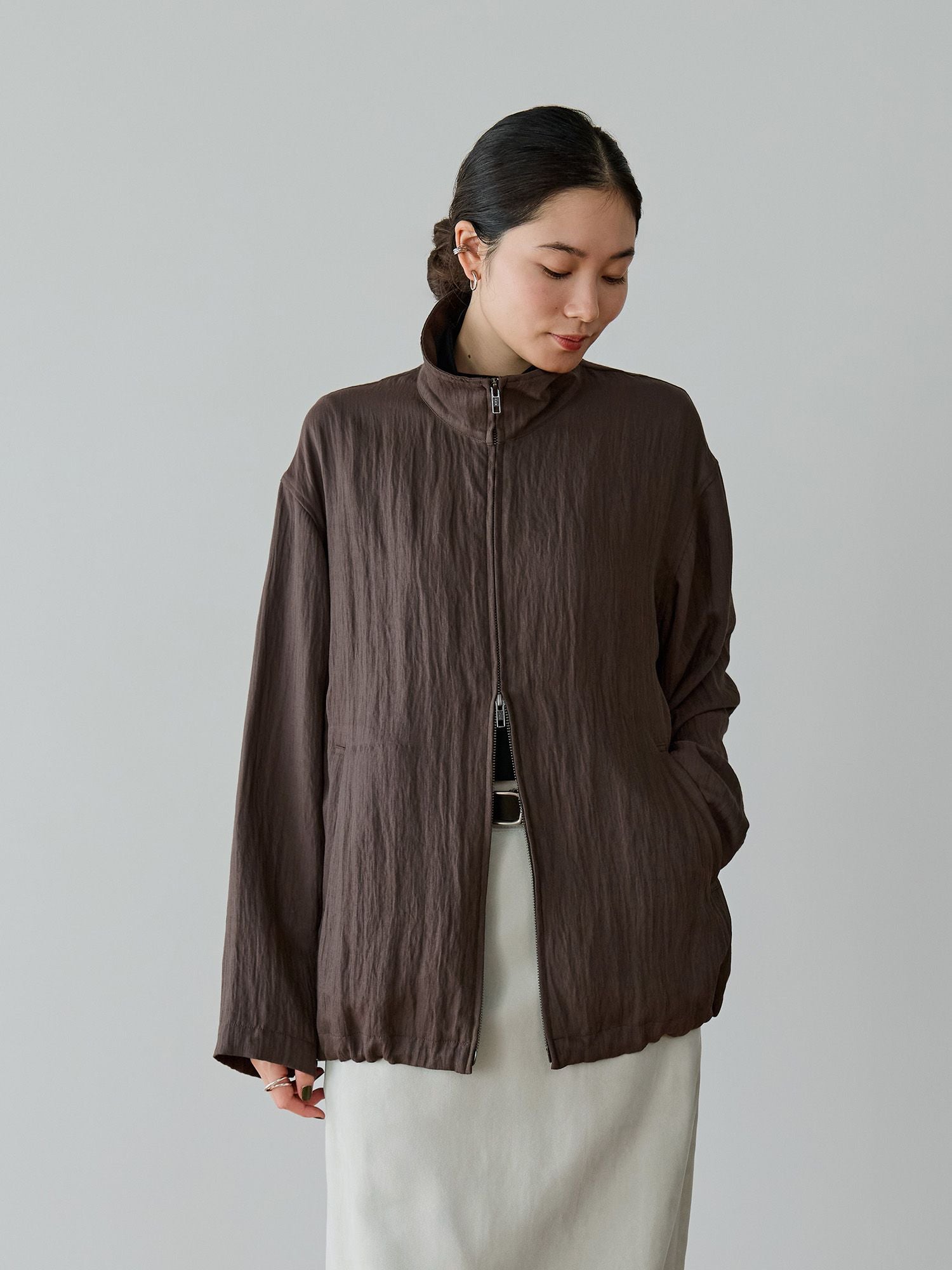 H168 B77 W60 H86 / 着用サイズ : size2