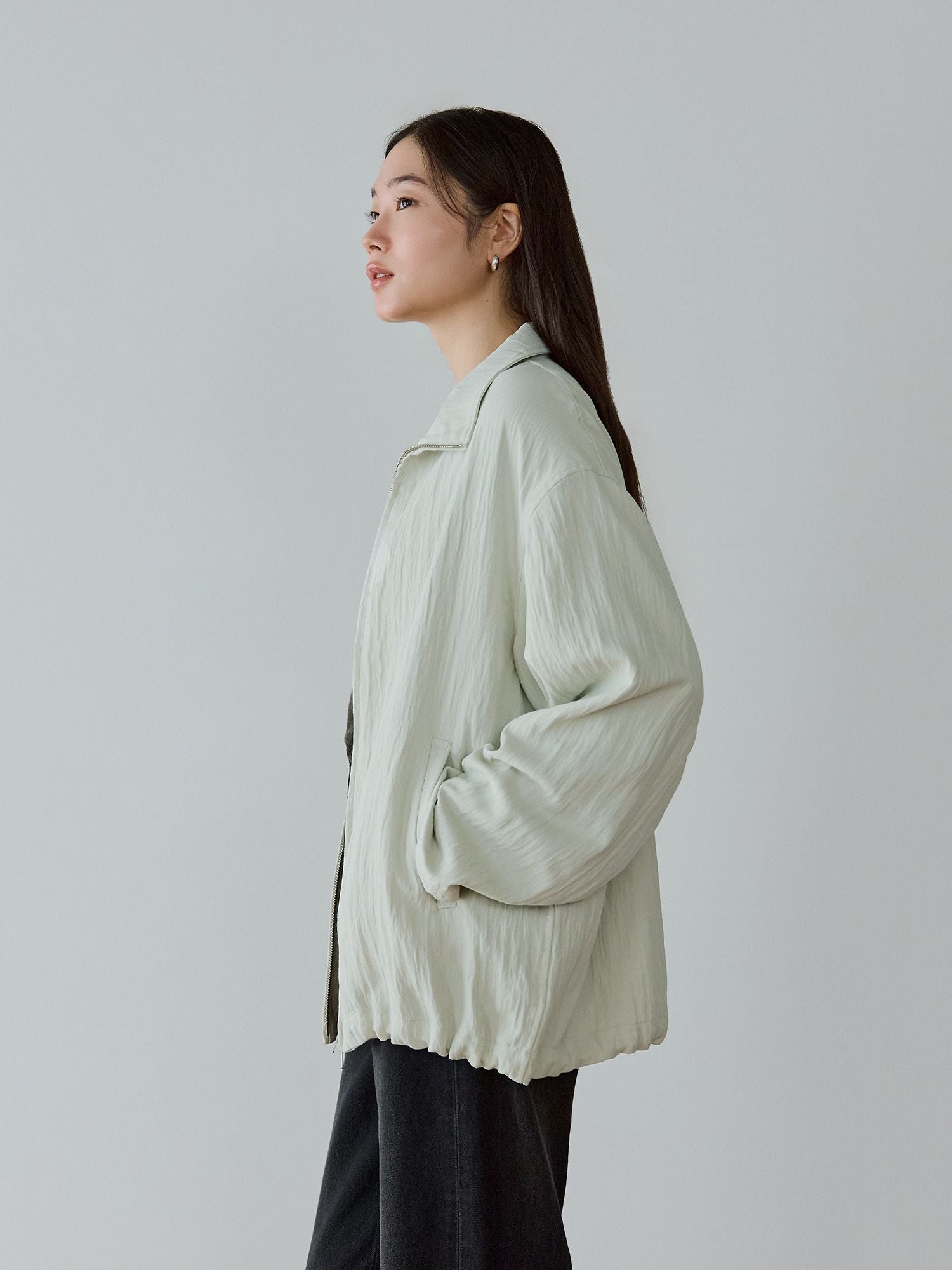 H168 B77 W60 H86 / 着用サイズ : size2