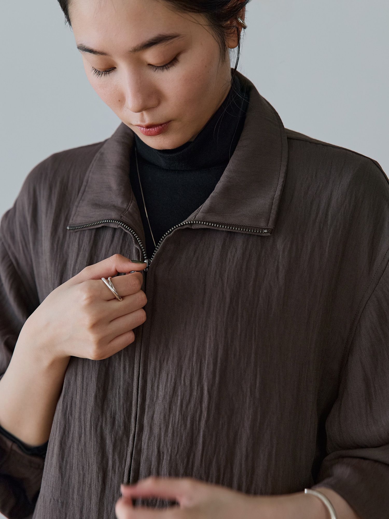 H168 B77 W60 H86 / 着用サイズ : size2