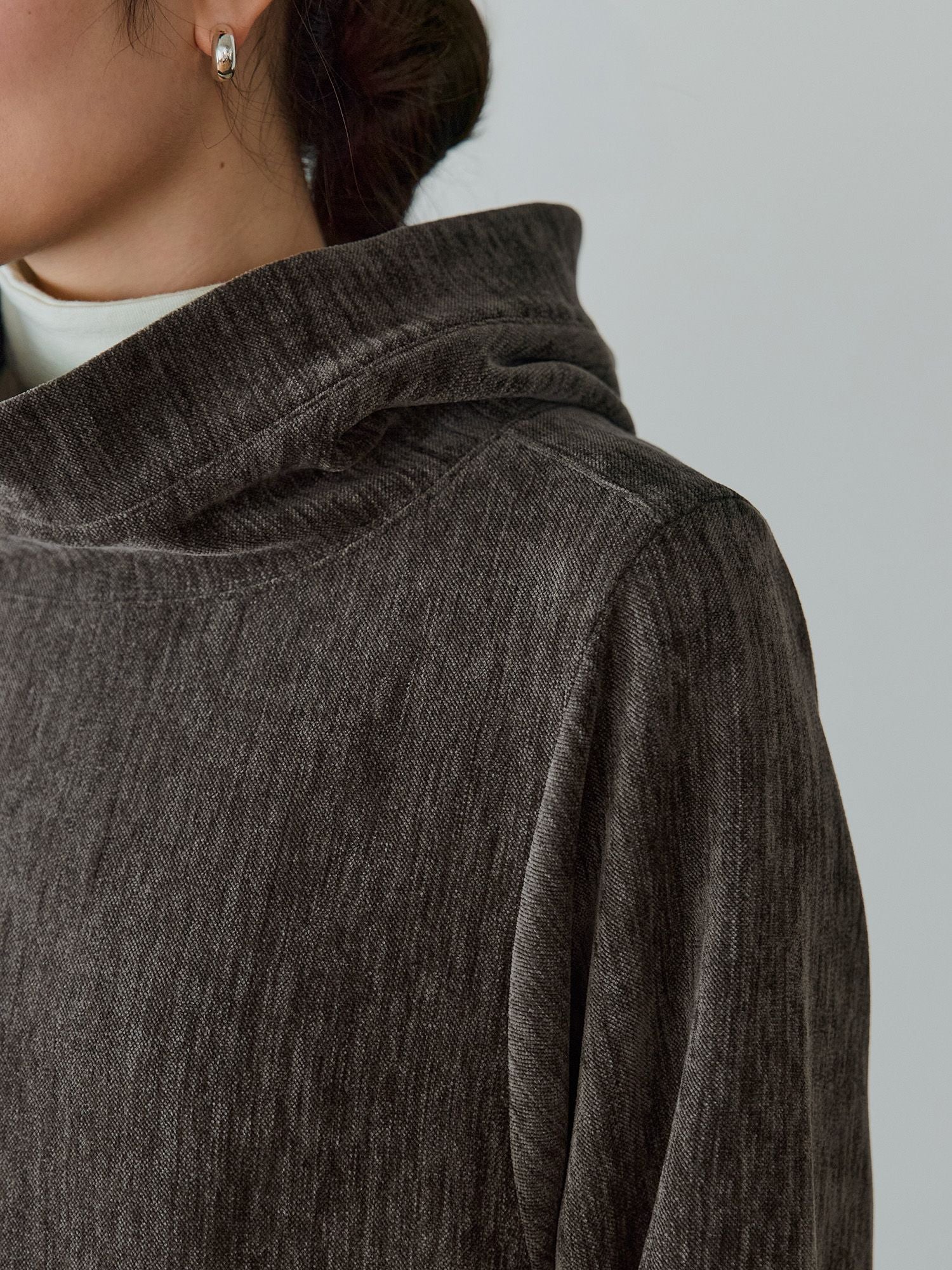 H168 B77 W60 H86 / 着用サイズ : size3